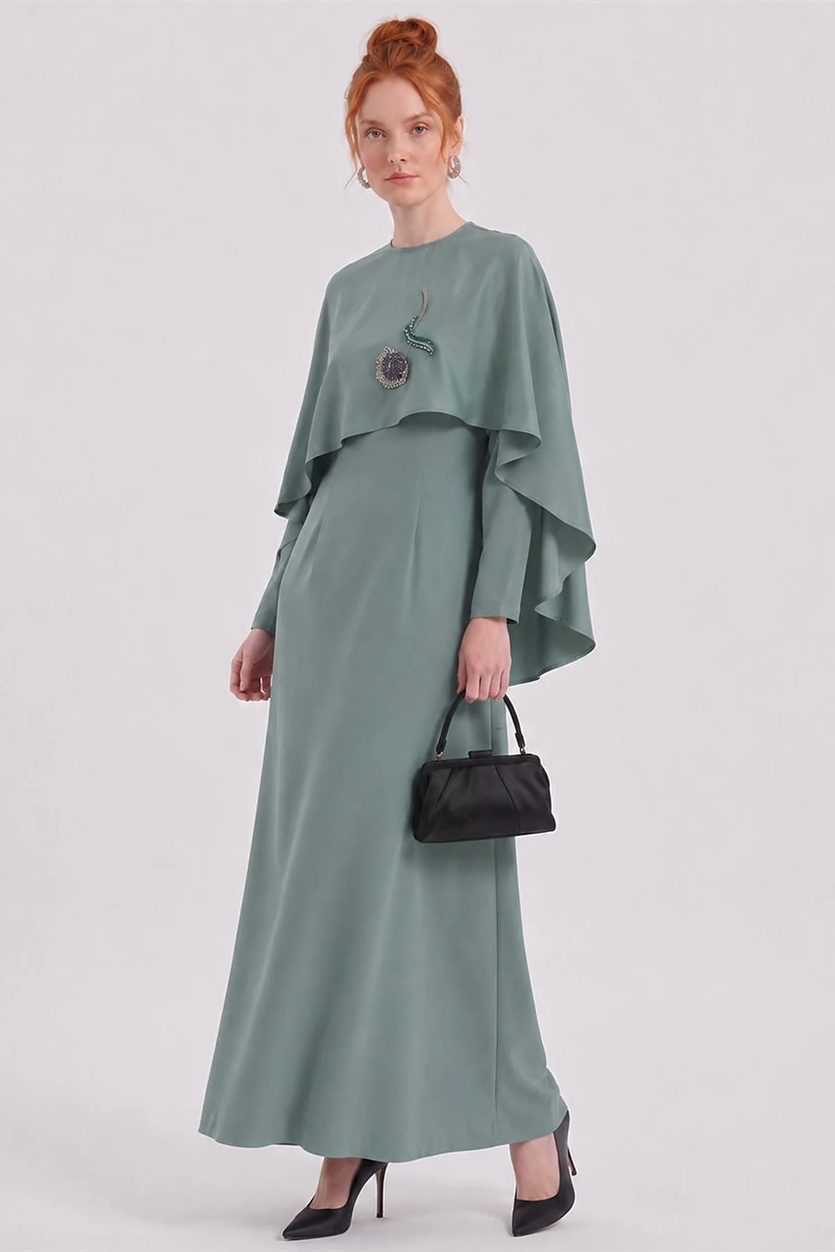 Cape Detailed Satin Dress – Moss Green