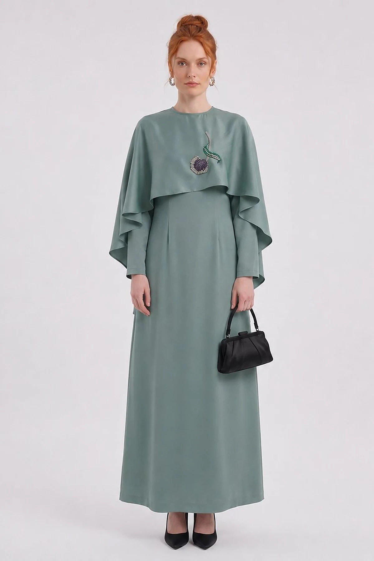 Cape Detailed Satin Dress – Moss Green