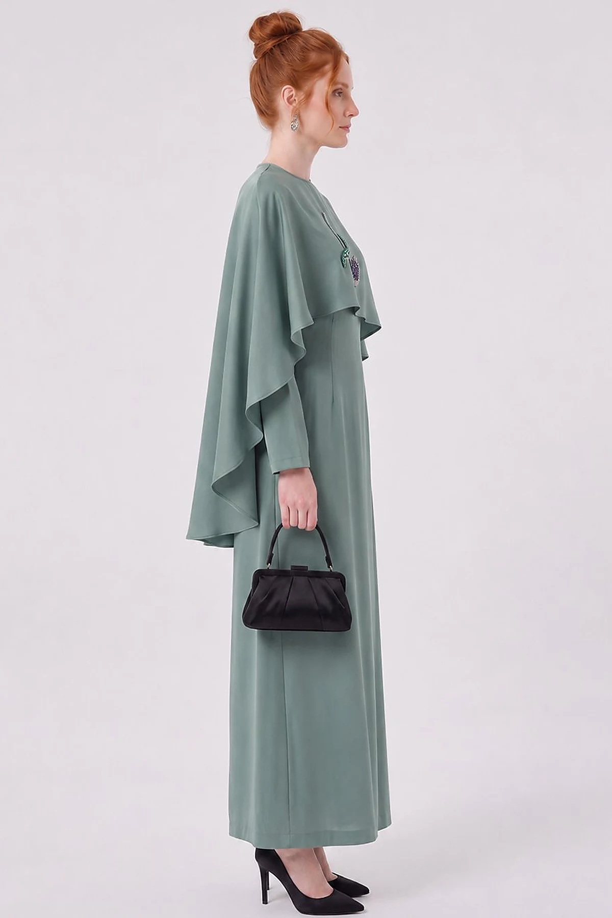 Cape Detailed Satin Dress – Moss Green