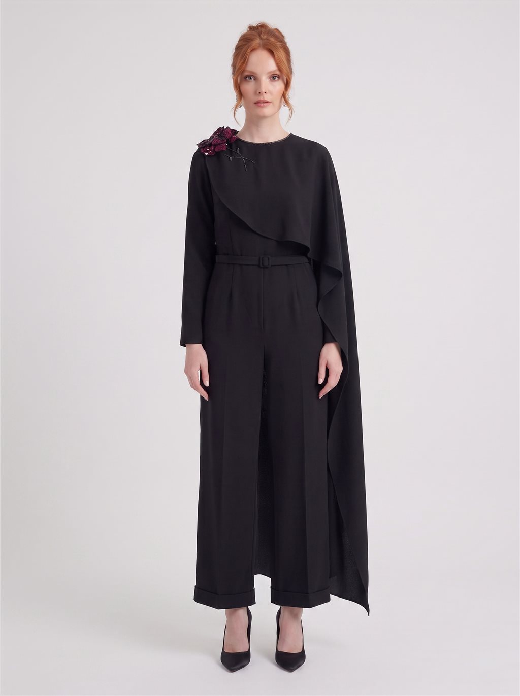 Elegant Embroidered Jumpsuit – Black