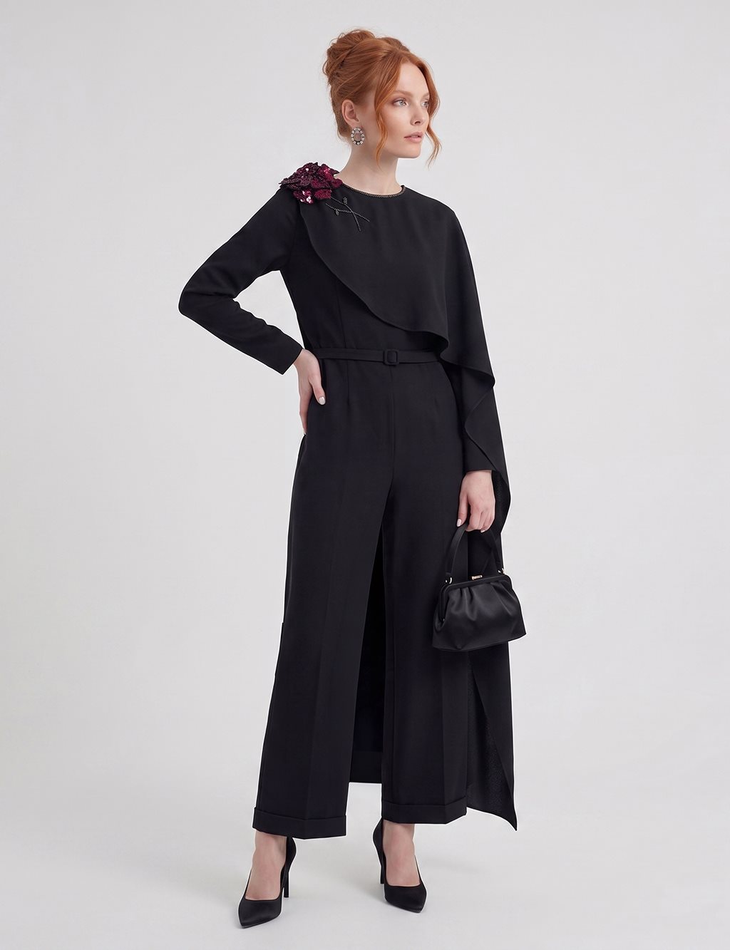 Elegant Embroidered Jumpsuit – Black