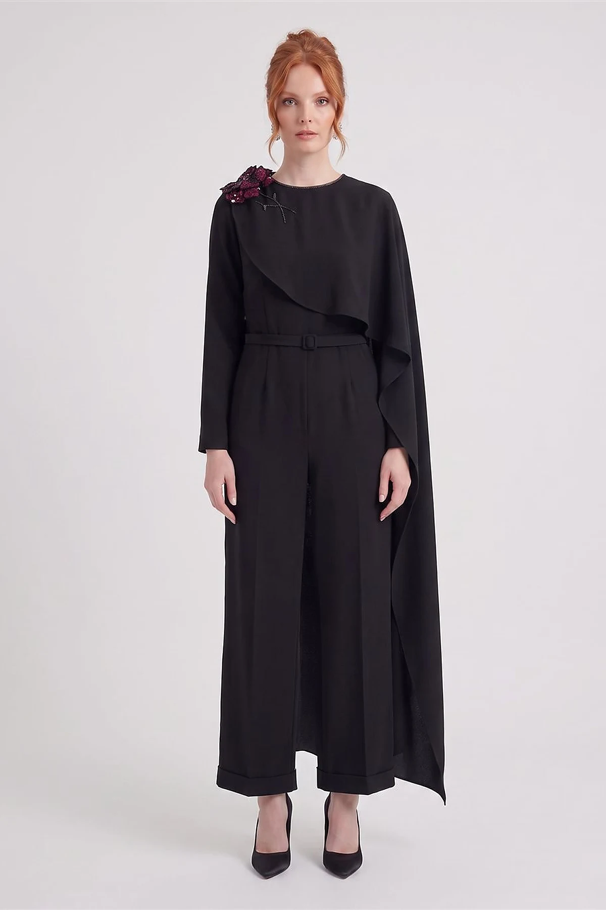 Elegant Embroidered Jumpsuit – Black