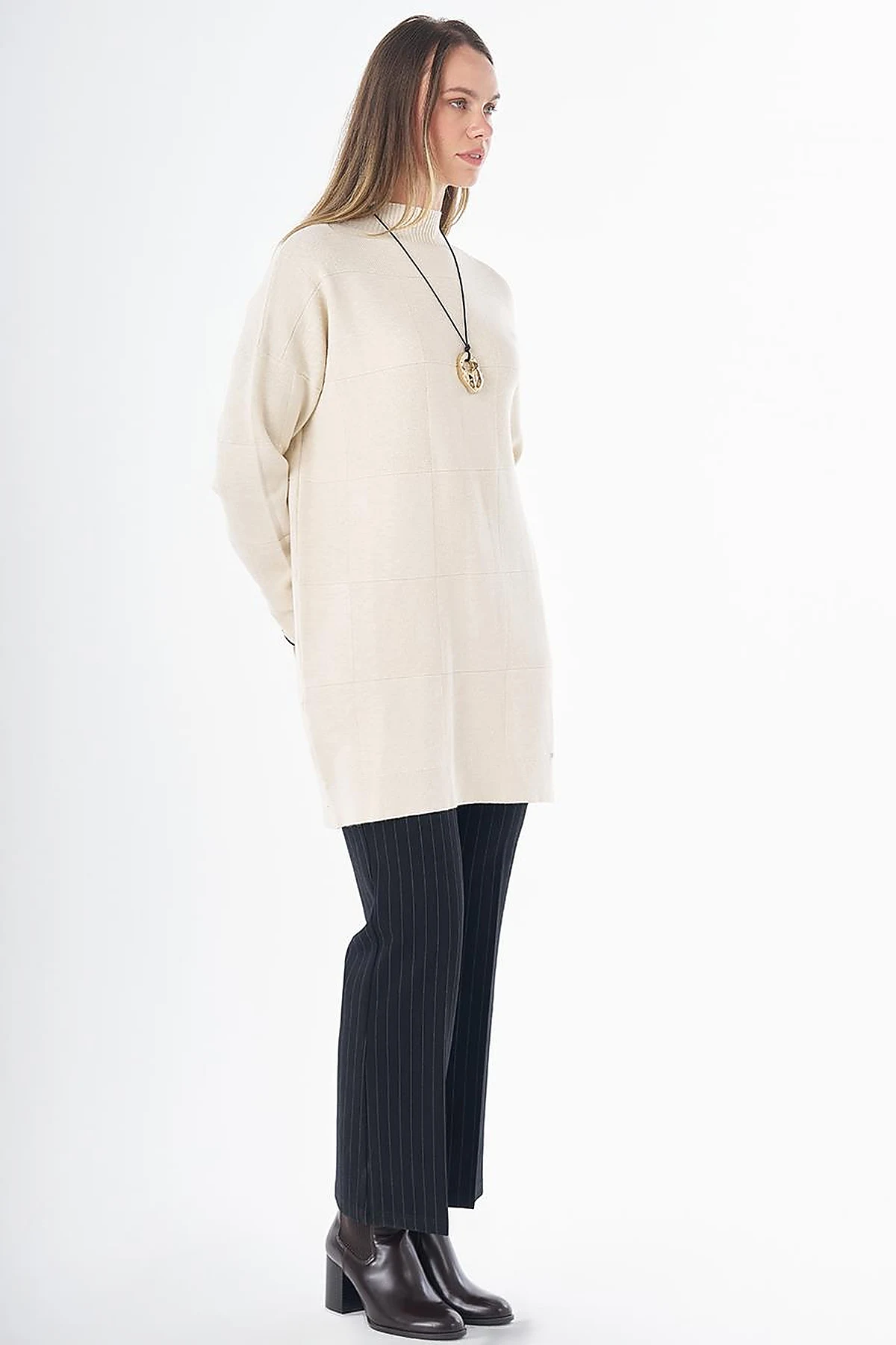 Square Pattern Knit Tunic – Cream
