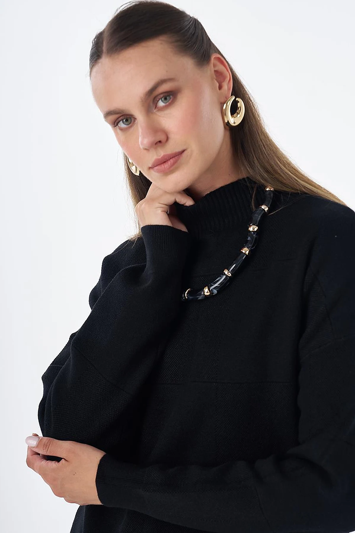 Square Pattern Knit Tunic – Black