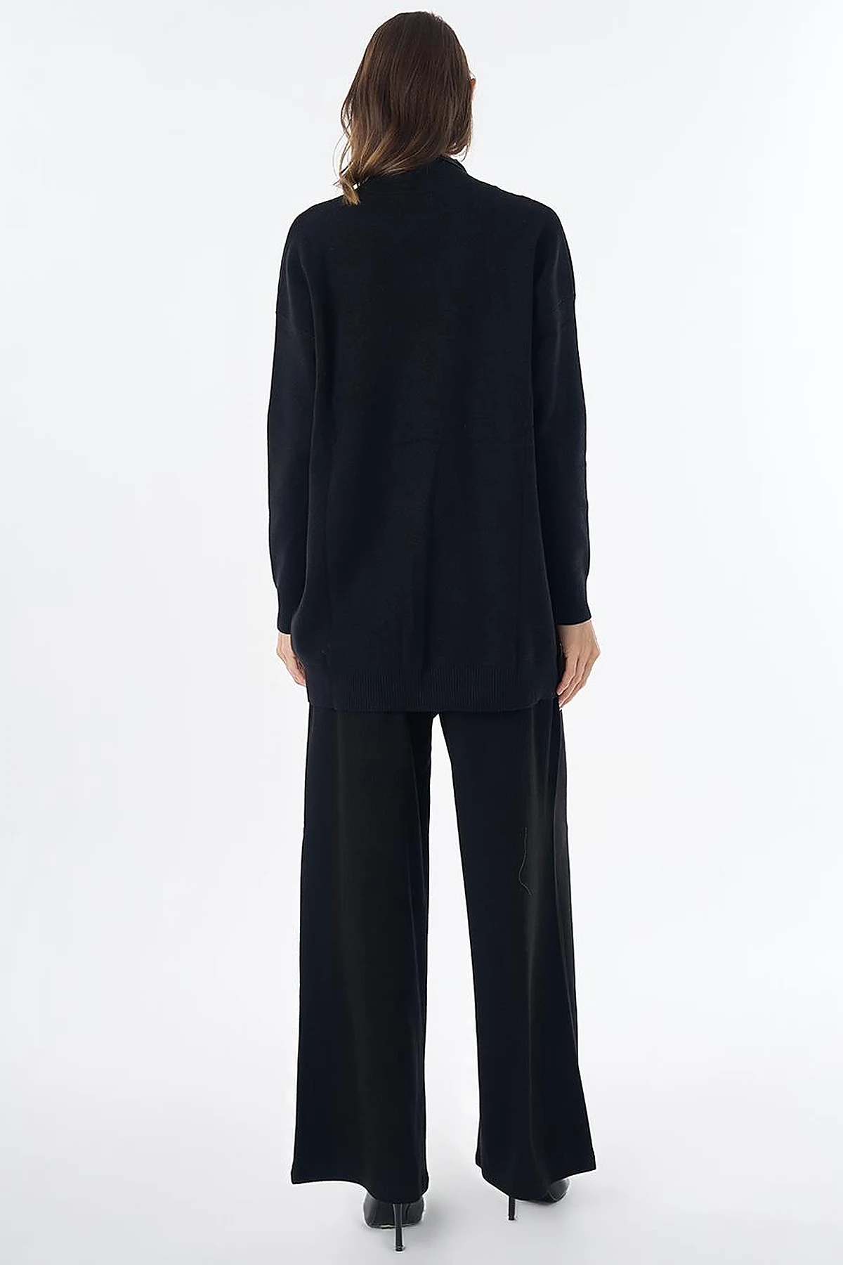 Leaf Pattern Knit Tunic – Black