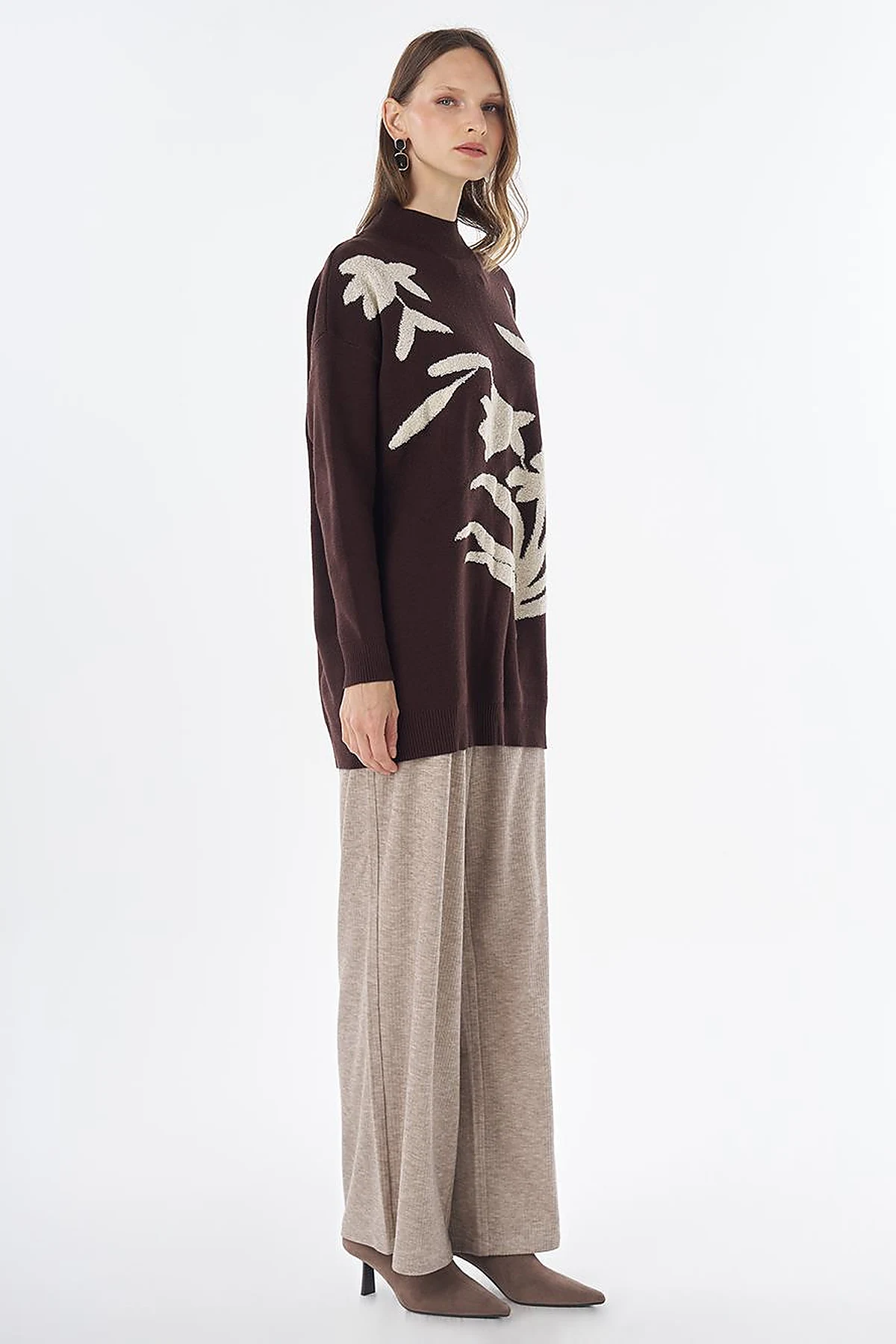 Leaf Pattern Knit Tunic – Dark Brown