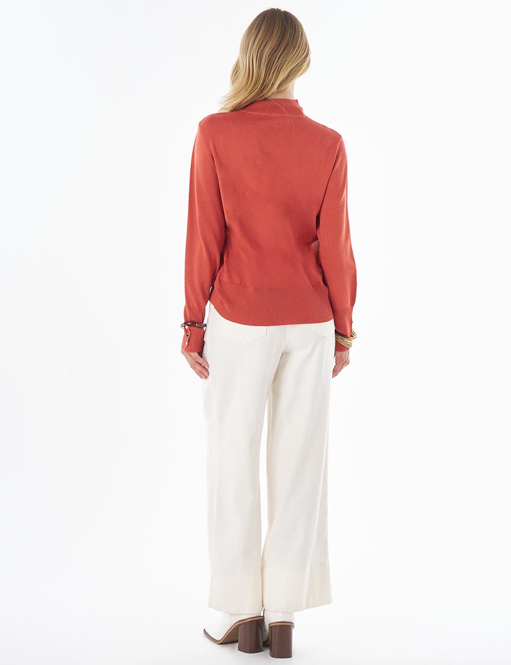 Basic Viscose Knit Sweater in Brick Red