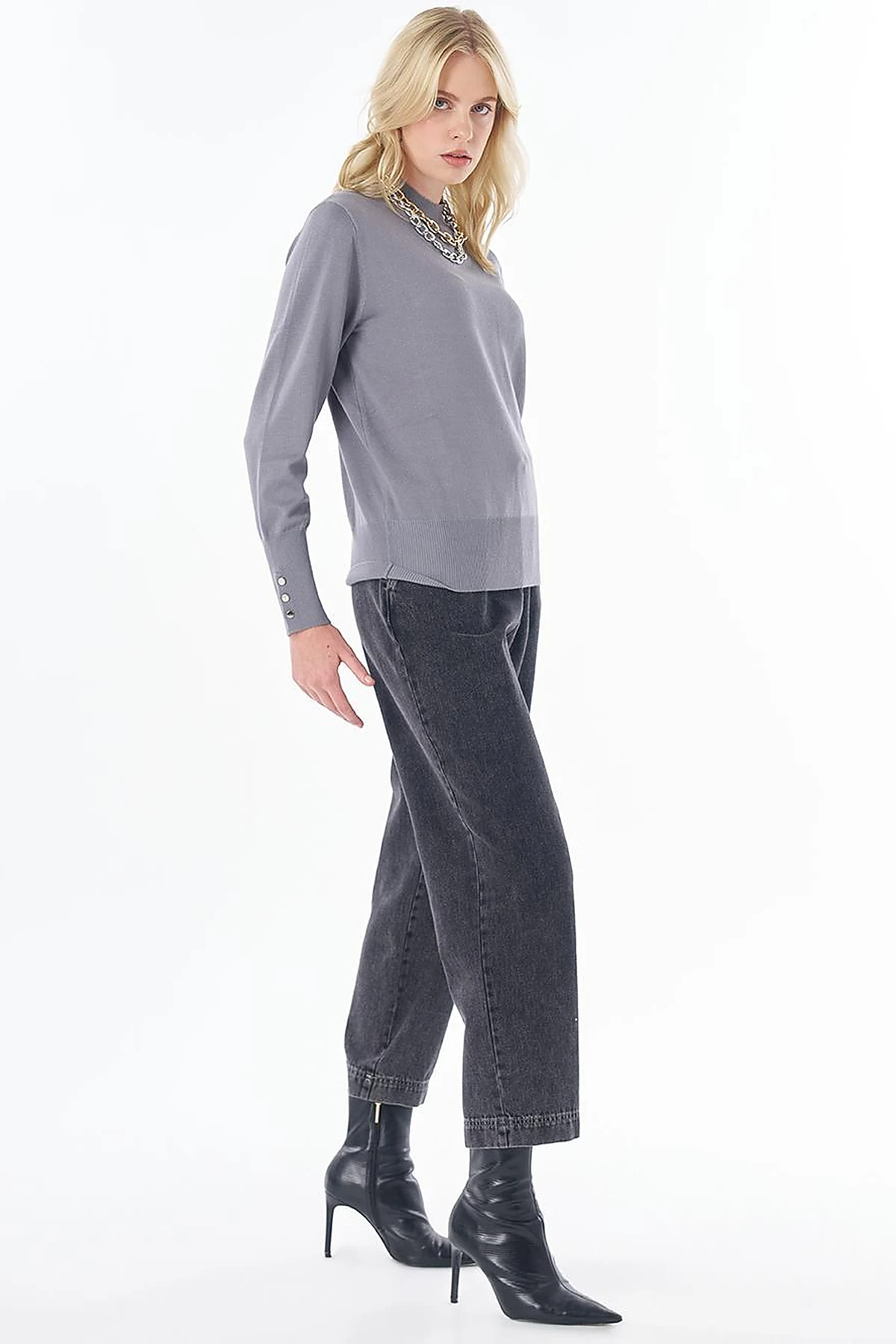 Basic Viscose Knit Sweater Gray