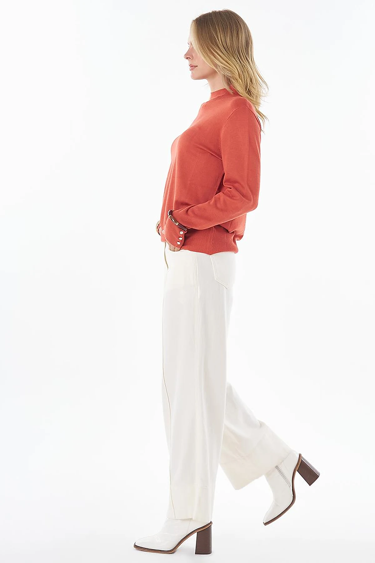 Basic Viscose Knit Sweater in Brick Red