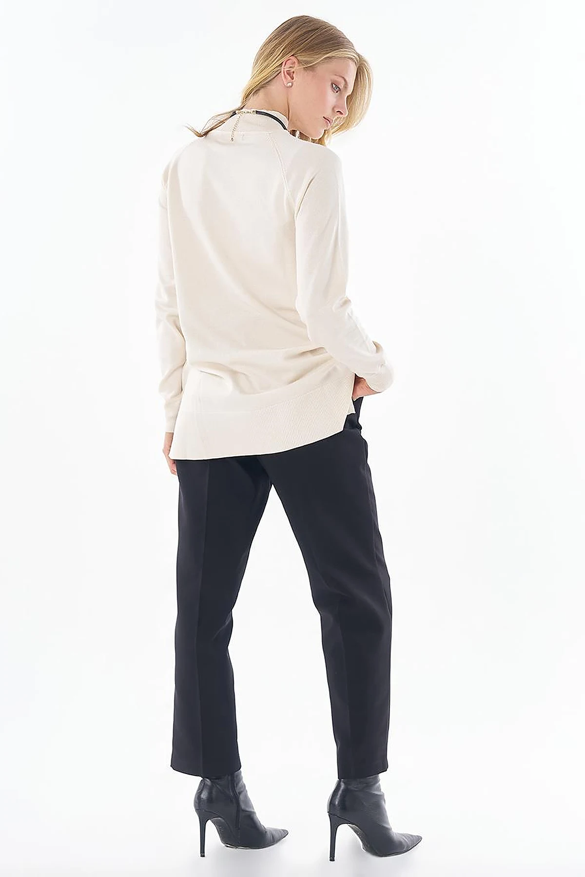 Half-Turtleneck Viscose Knit Tunic Cream