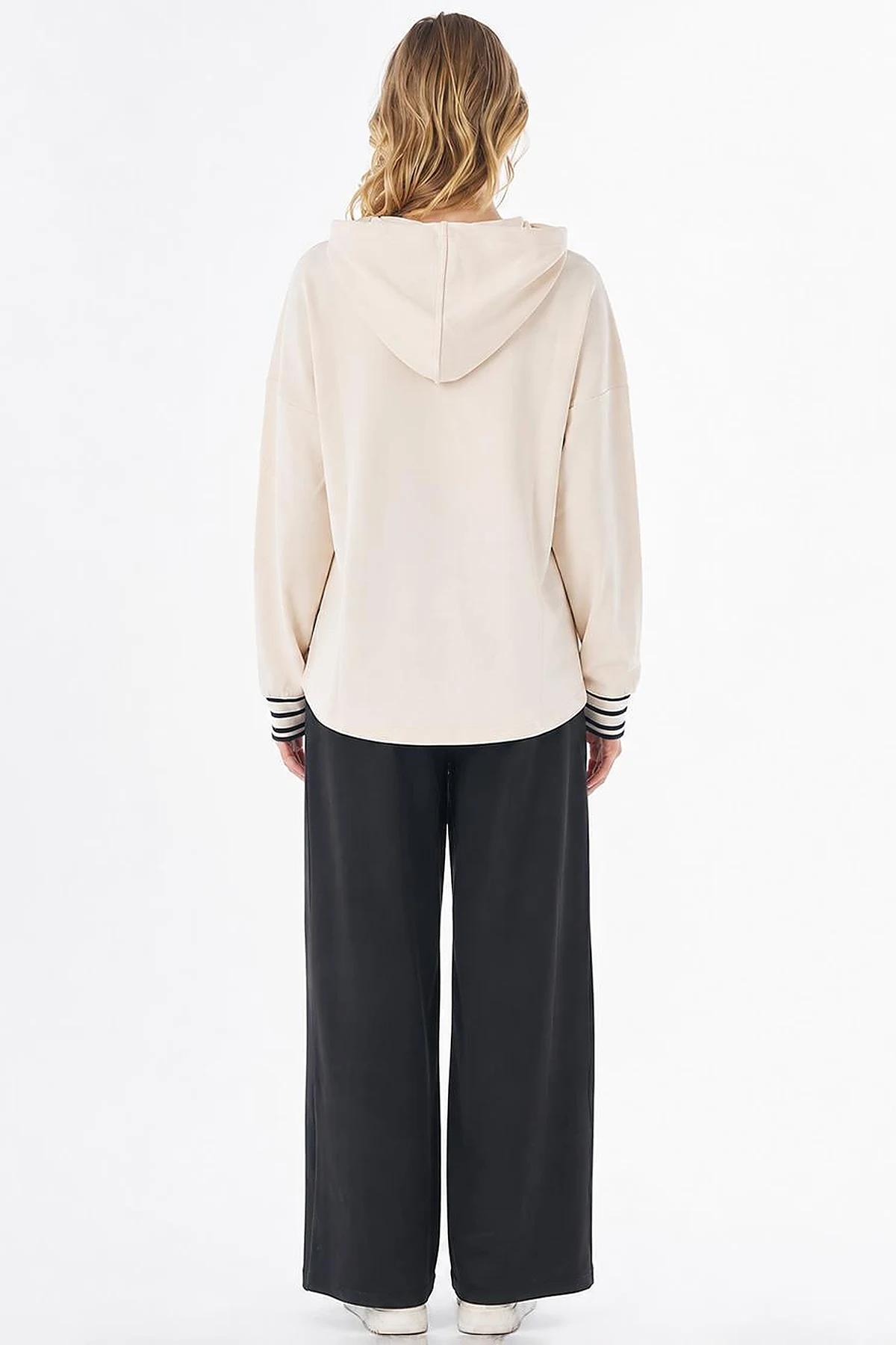 Kontrast Detaylı Sweatshirt Krem