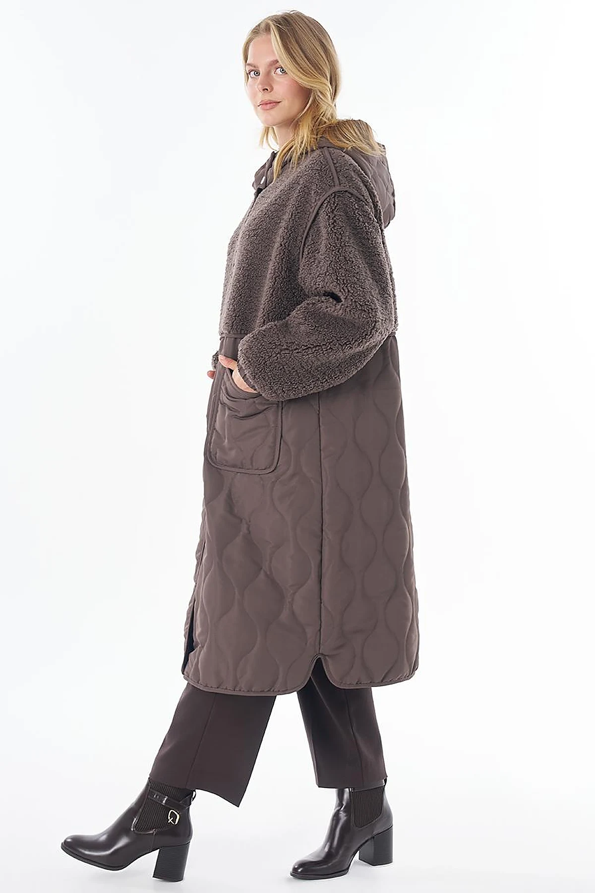 Hooded Anorak Jacket - Brown