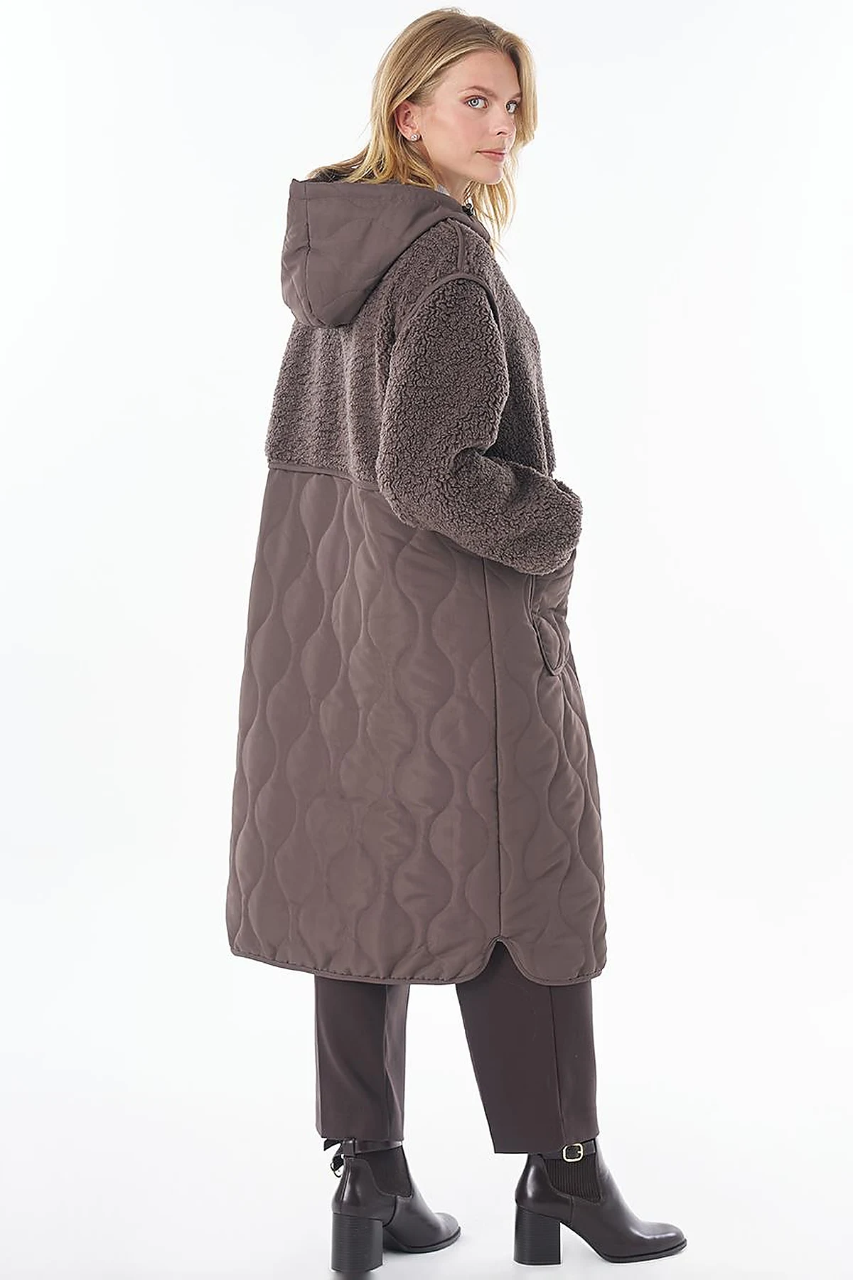 Hooded Anorak Jacket - Brown