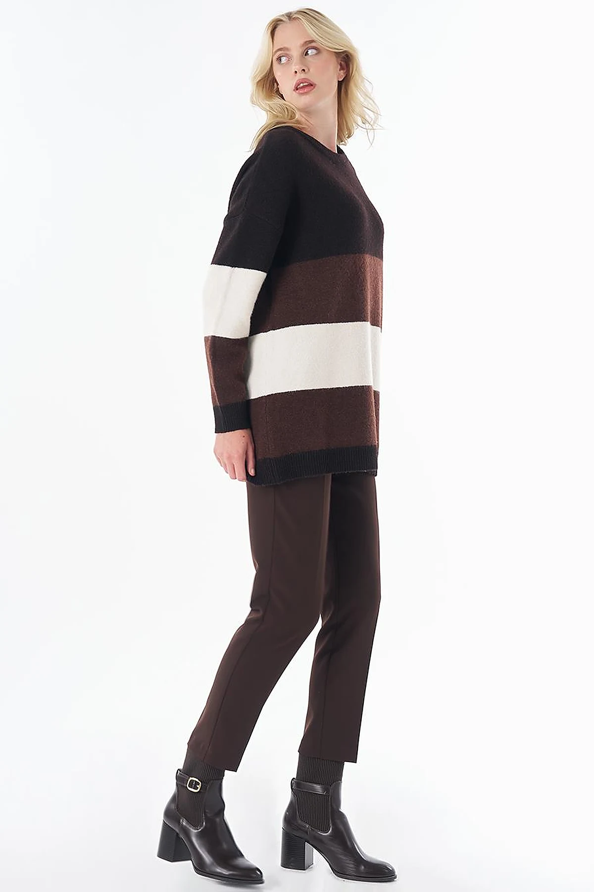 Contrast-Color Knit Tunic Brown