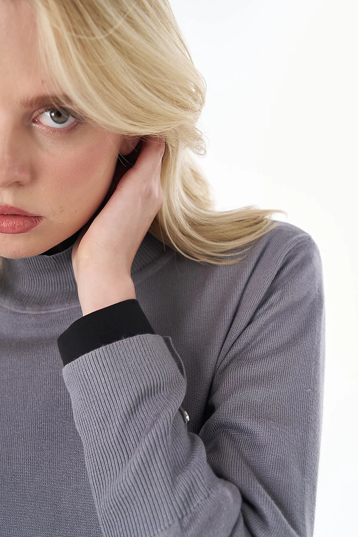 Turtleneck Basic Viscose Knit Tunic Gray