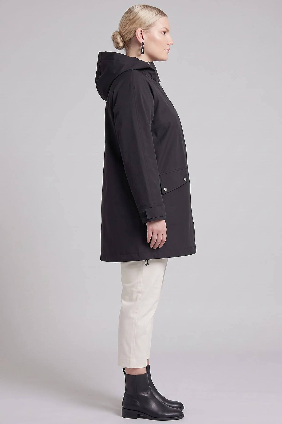 Cargo Pocket Short Trench Coat Black