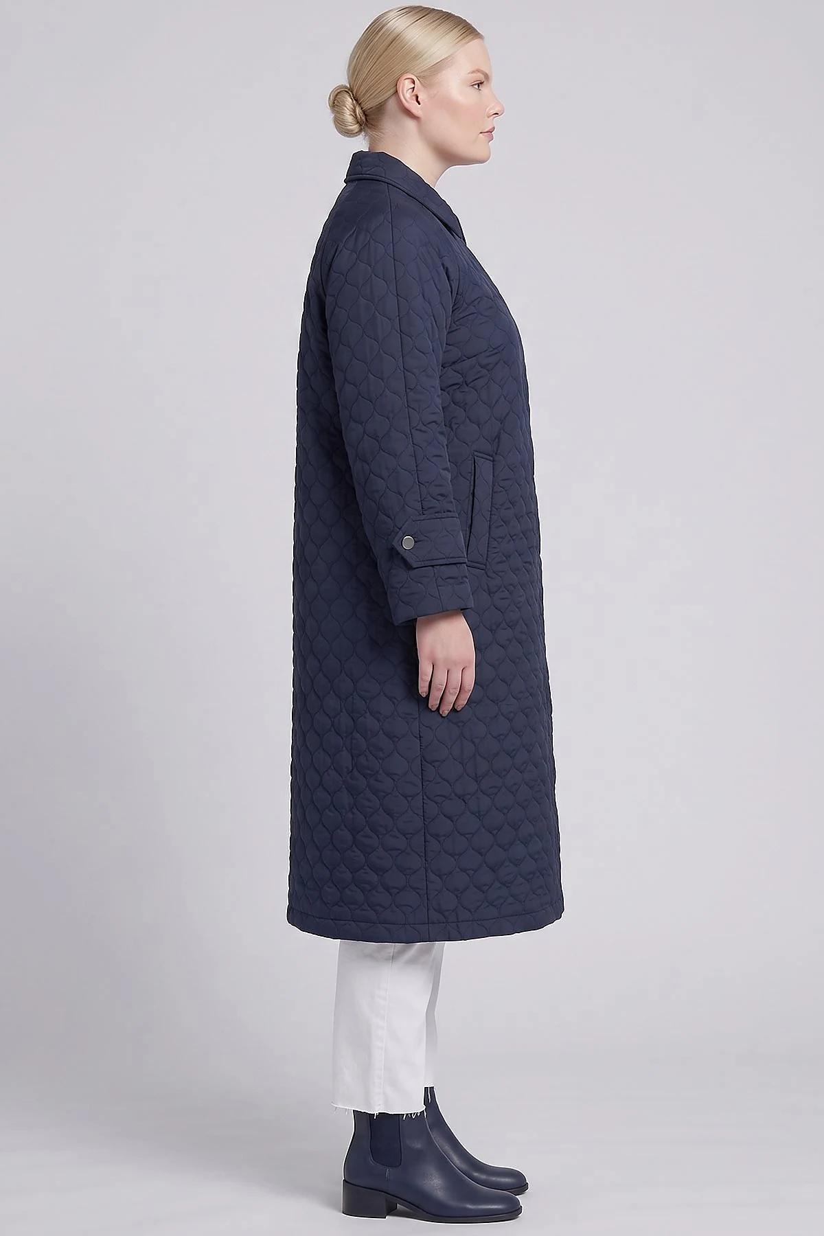 Epaulette Detail Quilted Poncho-Style Outerwear Dark Navy