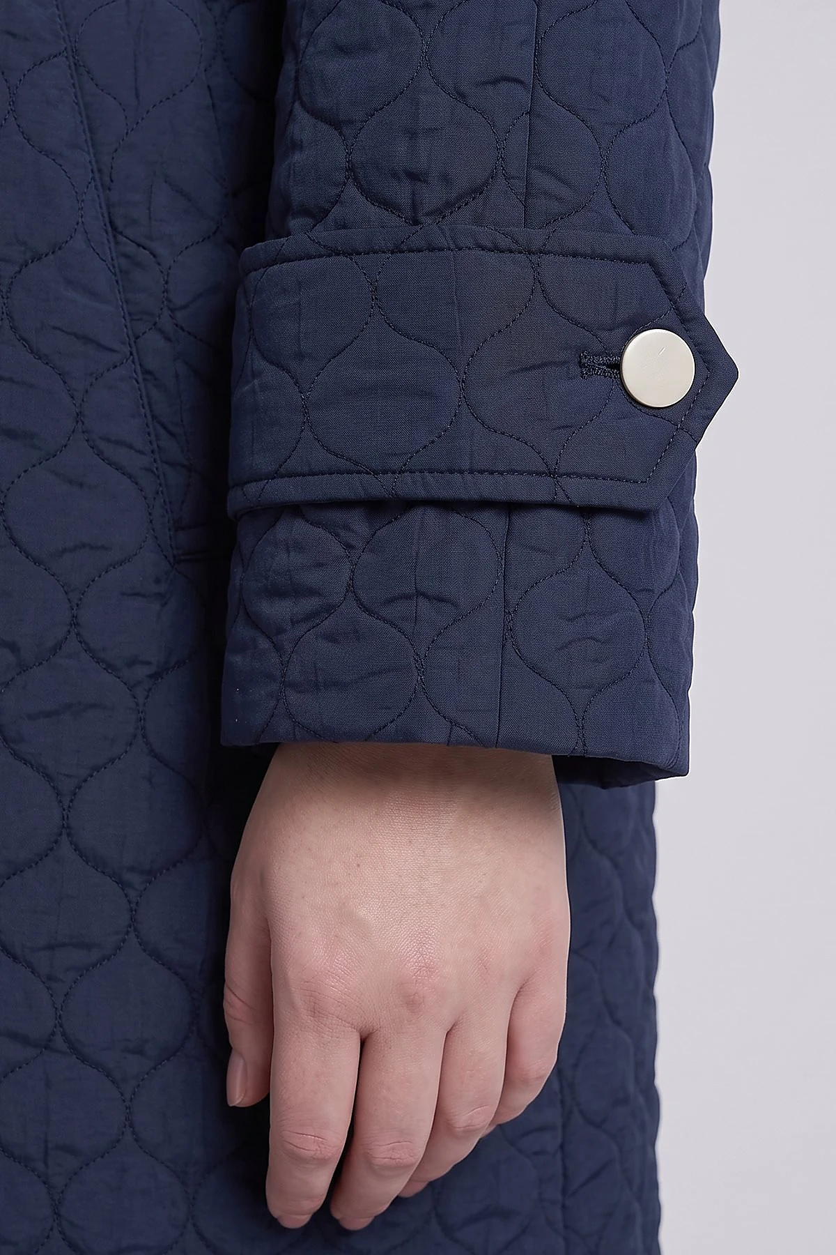Epaulette Detail Quilted Poncho-Style Outerwear Dark Navy