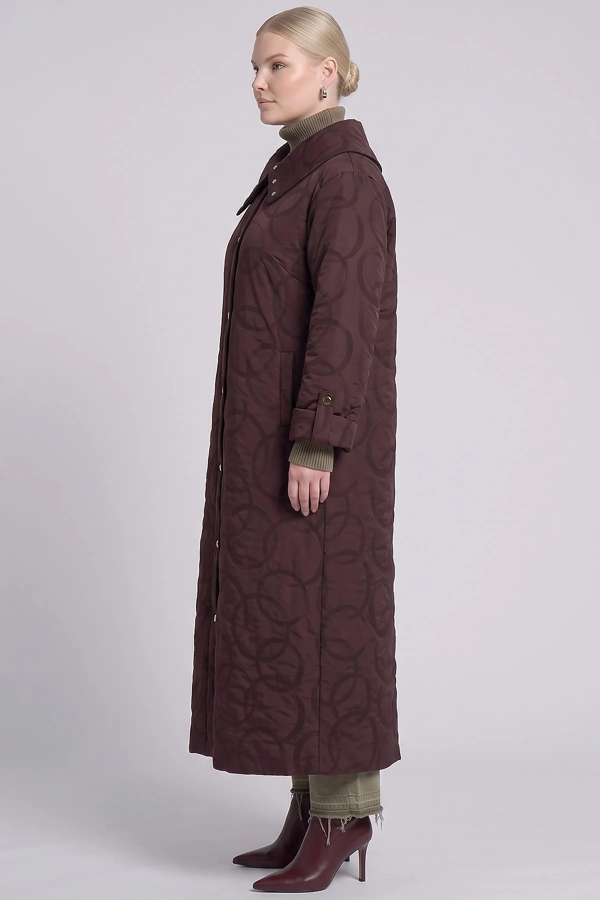 Wide Collar Quilted Poncho-Style Outerwear Dark Burgundy