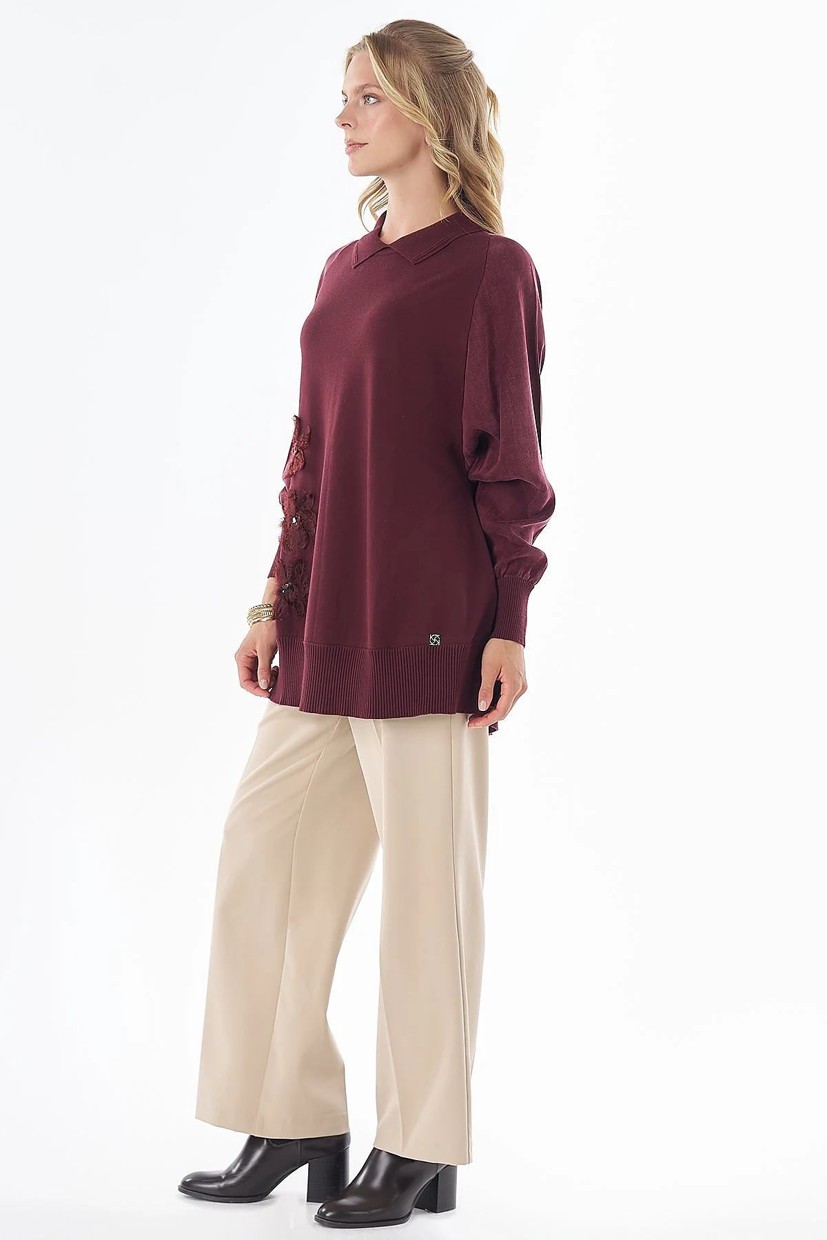 Embroidered Appliqué Knit Tunic Burgundy