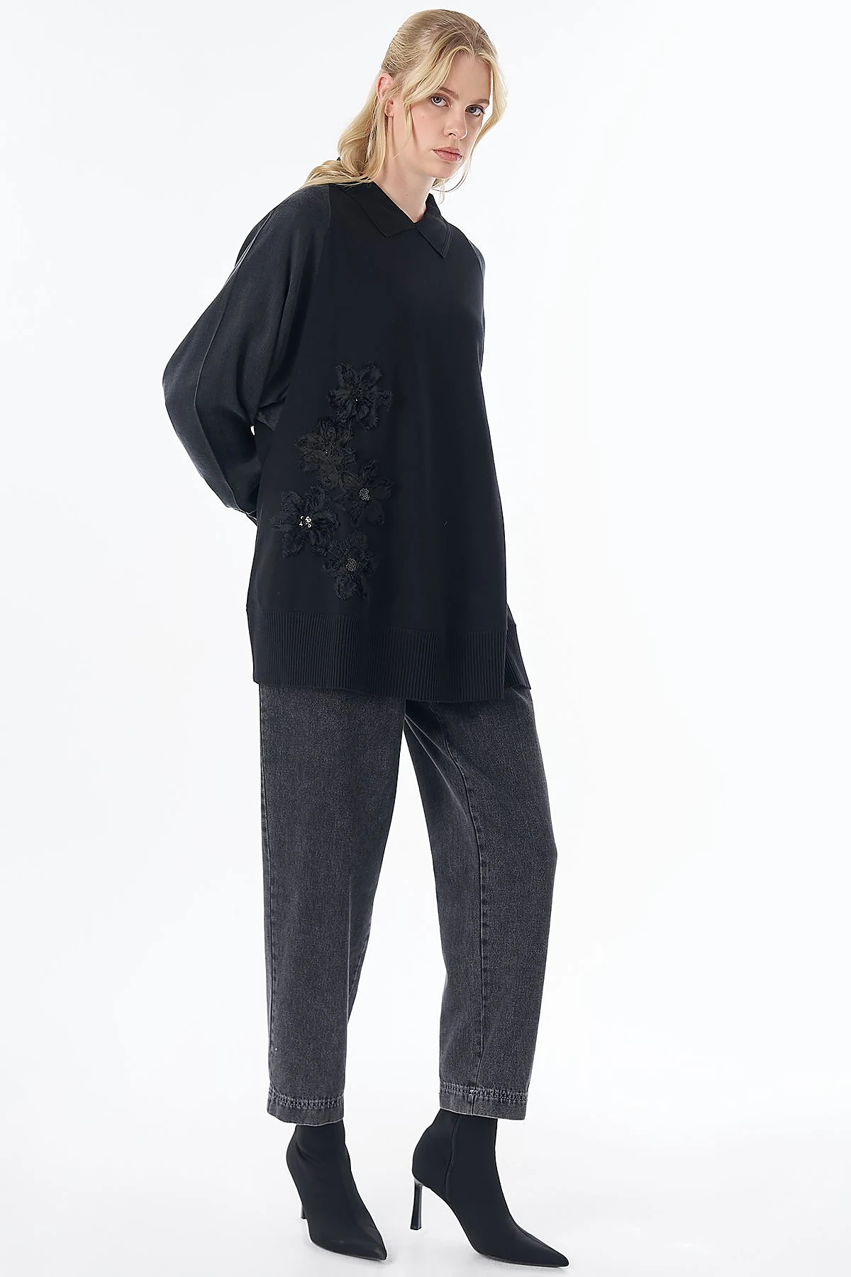 Embroidered Appliqué Knit Tunic Black