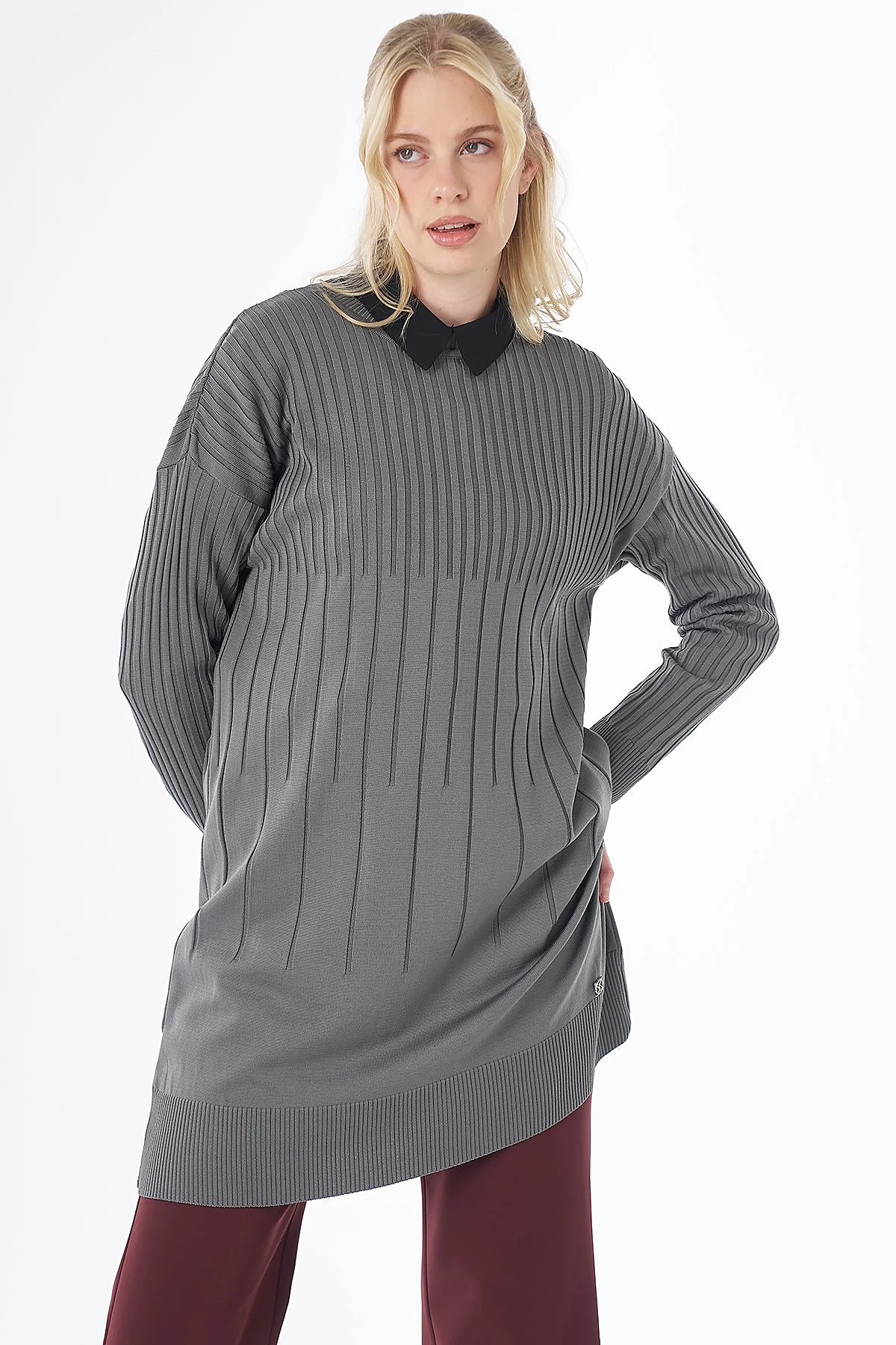 Ribbed Knit Tunic Gray