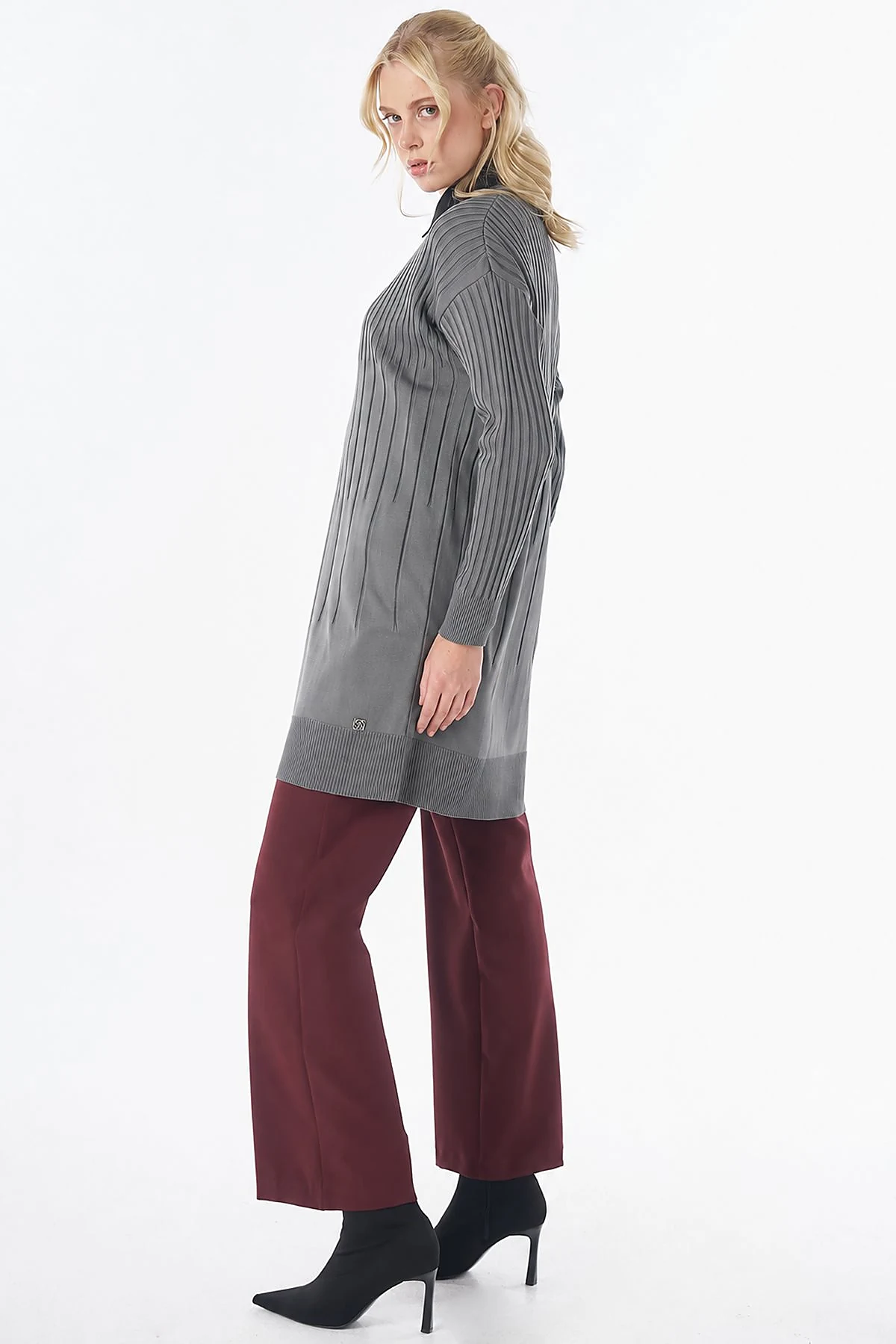 Ribbed Knit Tunic Gray