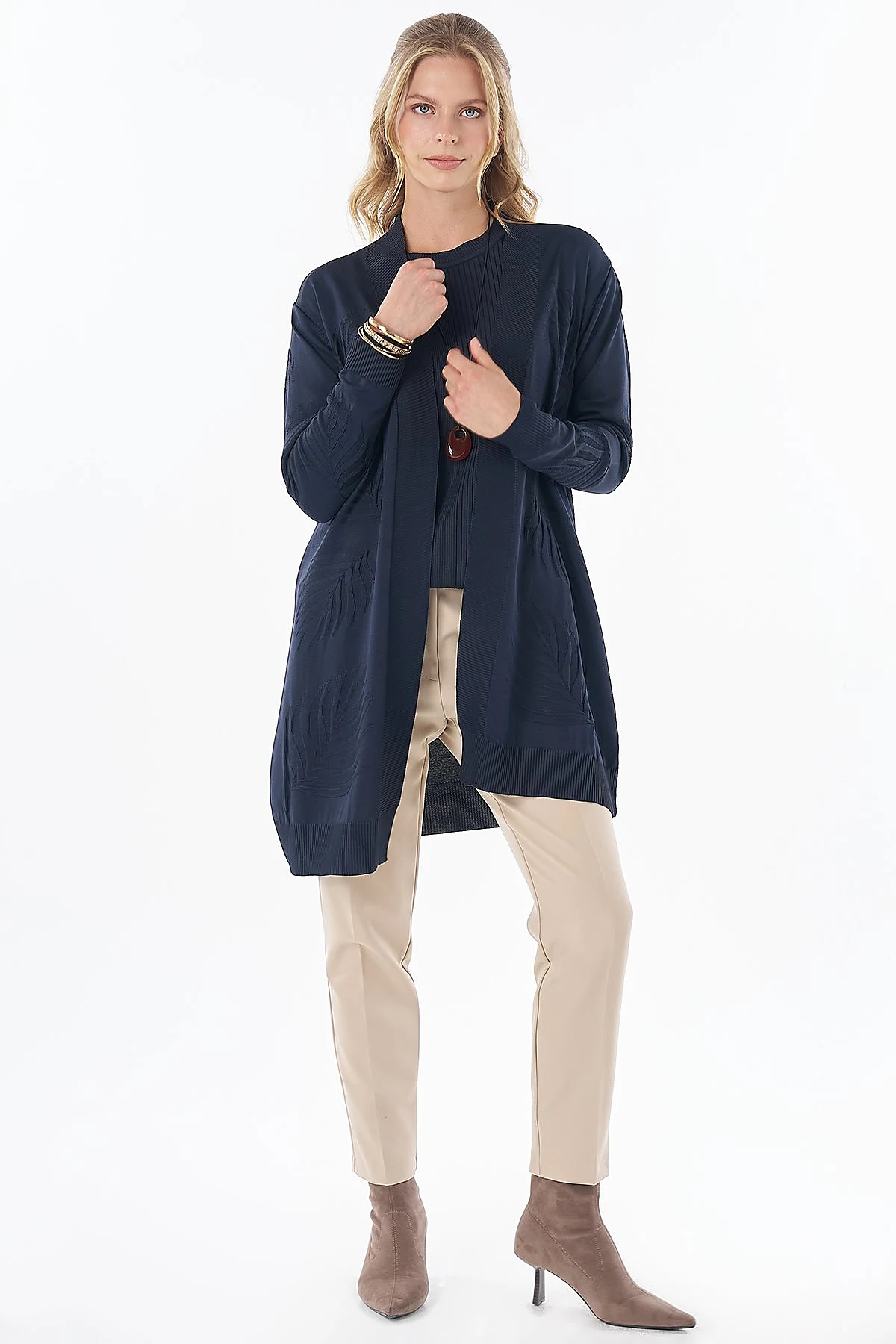 Leaf Pattern Knit Cardigan Navy