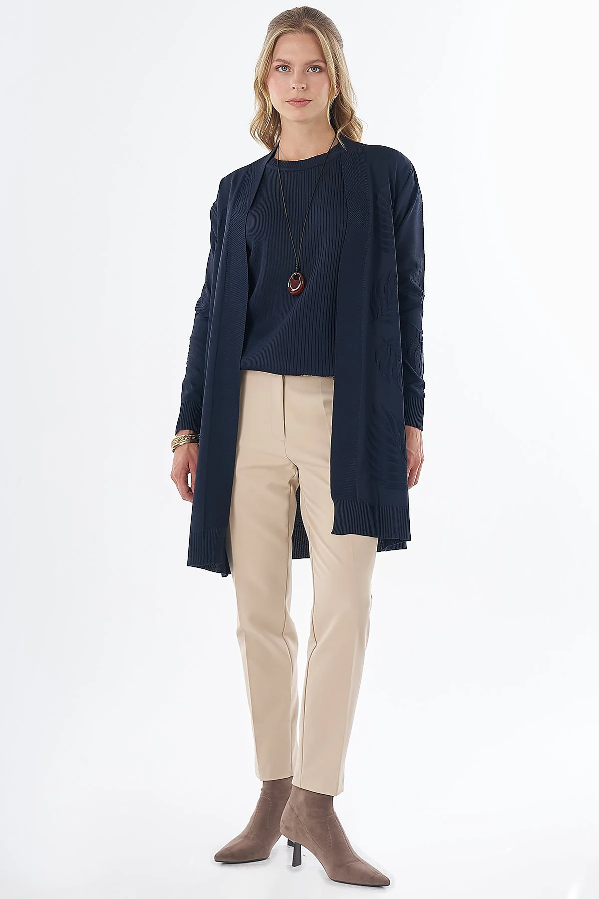 Leaf Pattern Knit Cardigan Navy