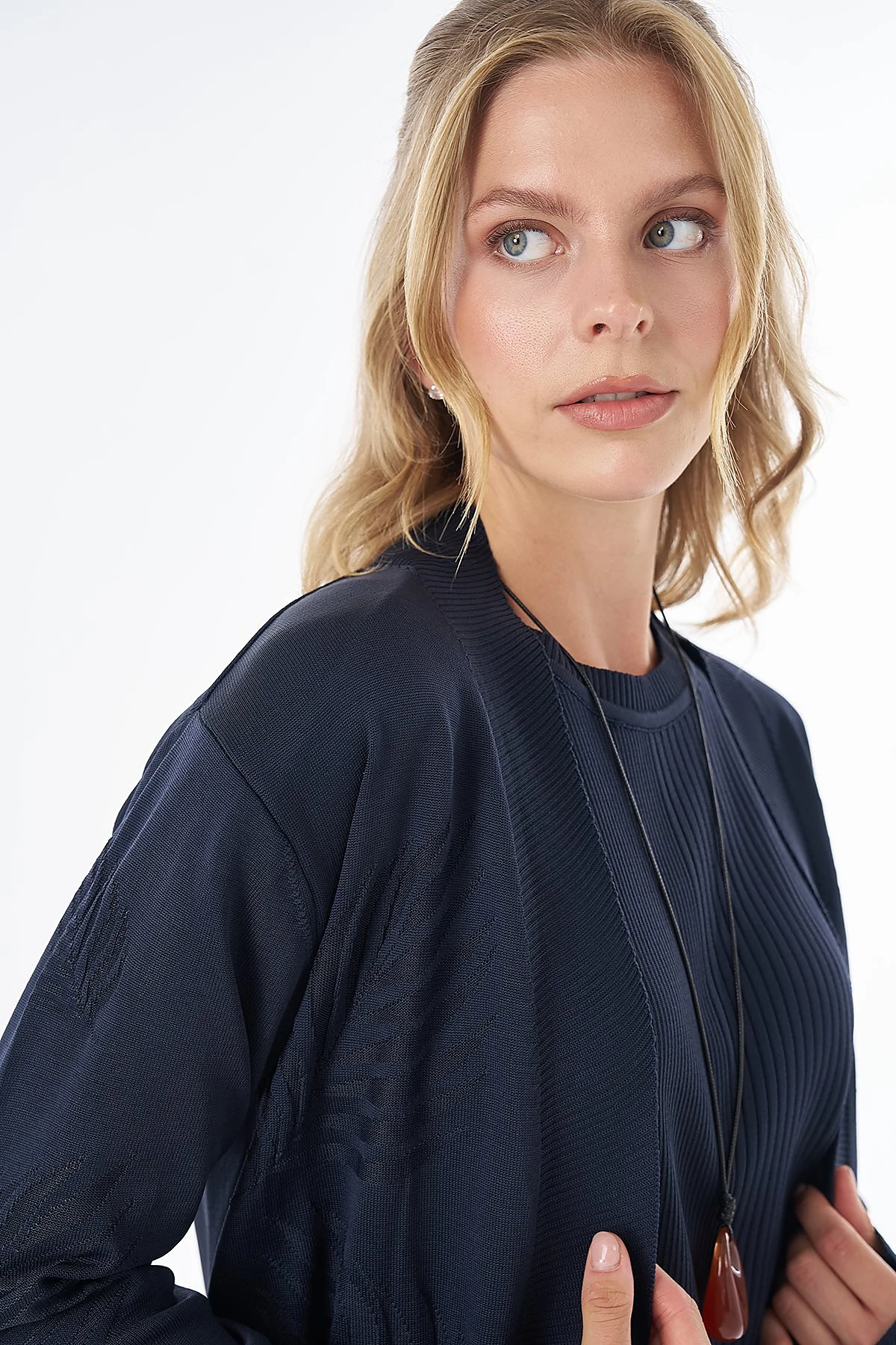 Leaf Pattern Knit Cardigan Navy