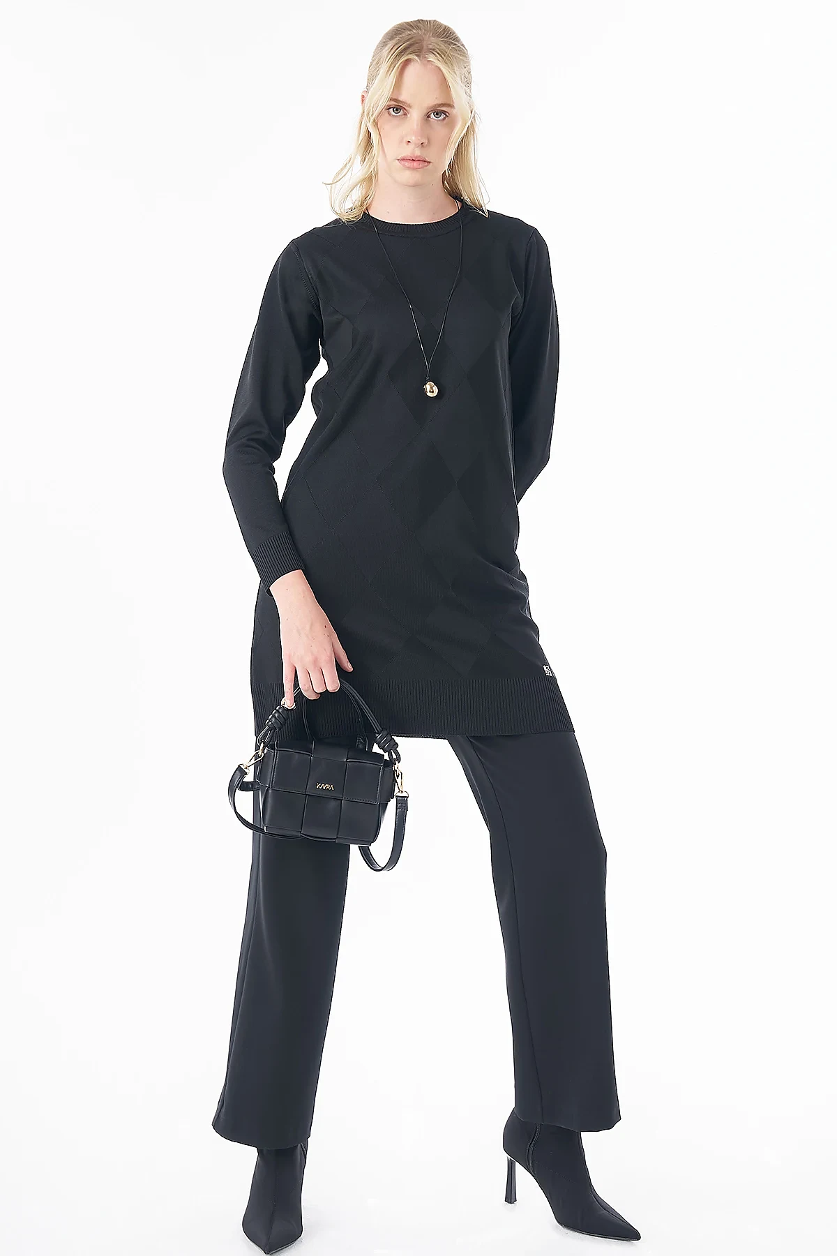 Diamond Pattern Knit Tunic - Black