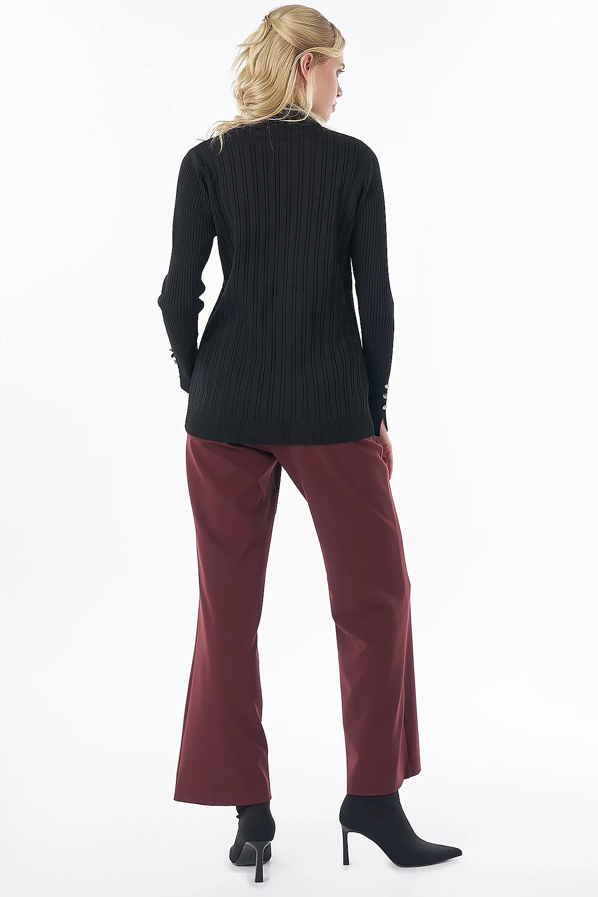 Half Turtleneck Ribbed Knit Blouse- Black