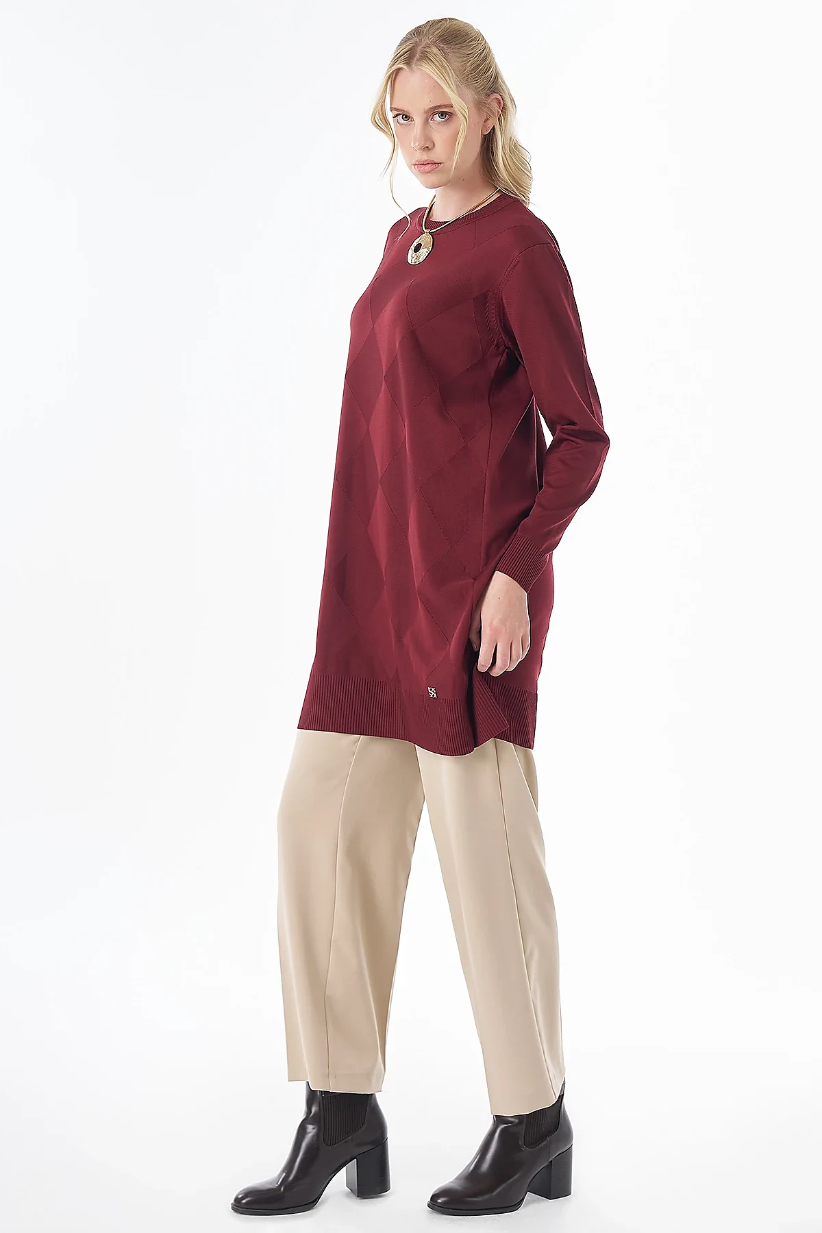 Diamond Pattern Knit Tunic - Burgundy