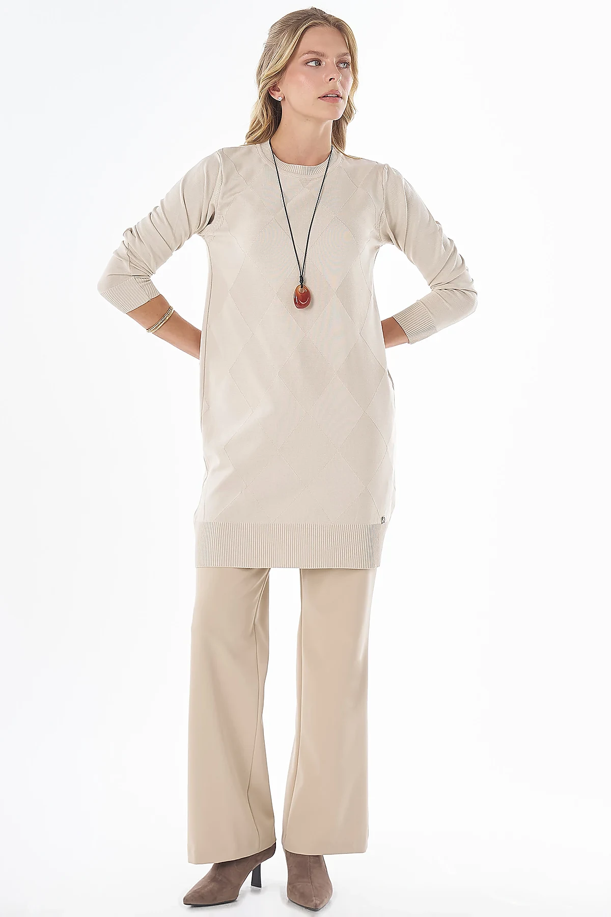 Diamond Pattern Knit Tunic - Cream
