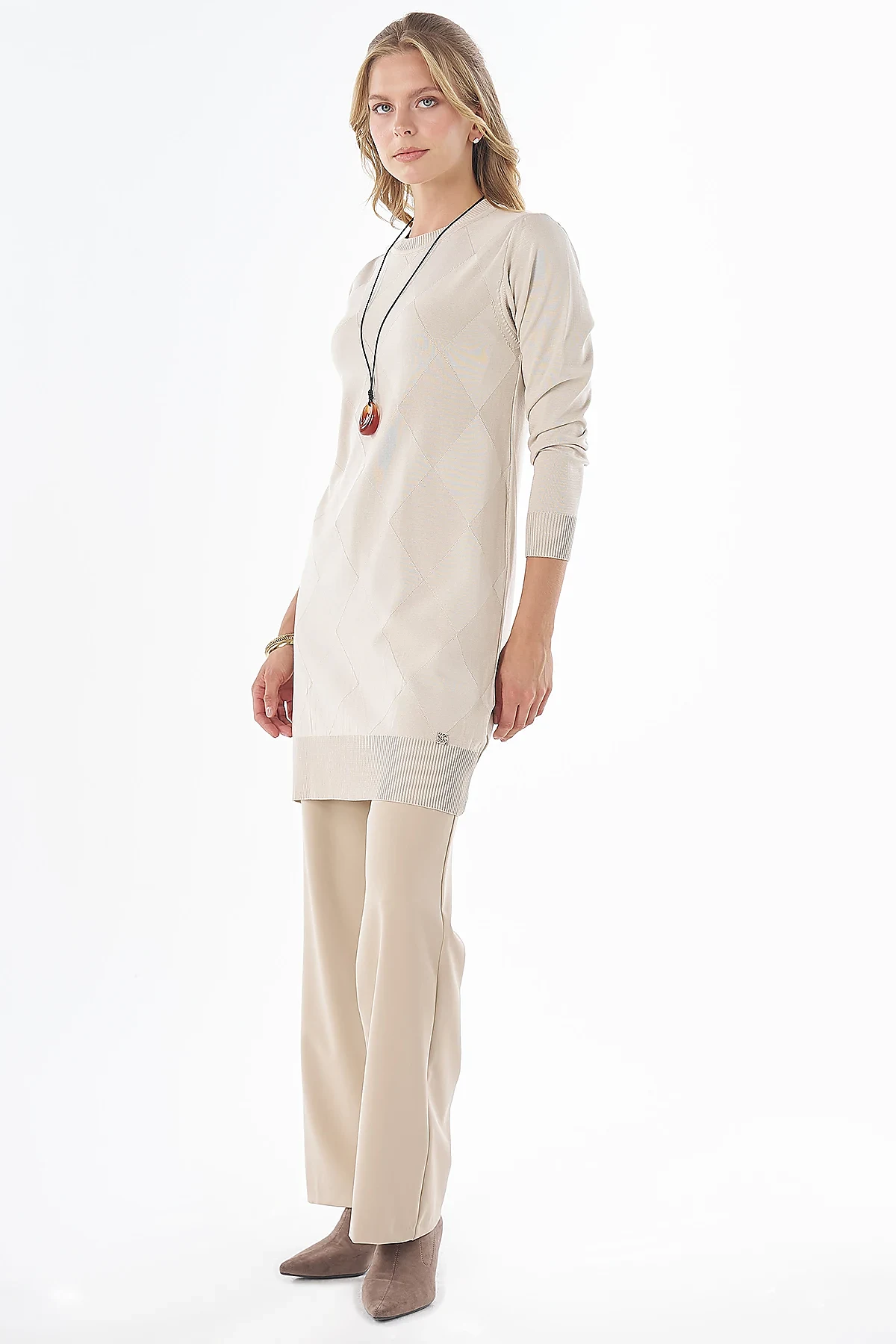 Diamond Pattern Knit Tunic - Cream