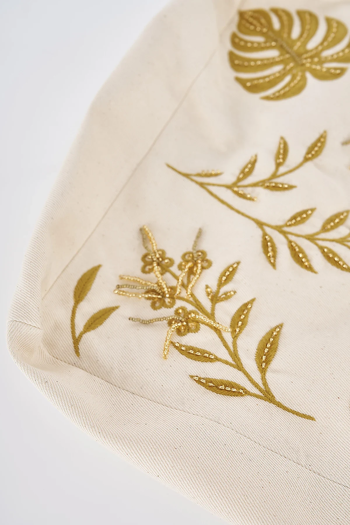 Leaf Pattern Canvas Bag Stone Beige