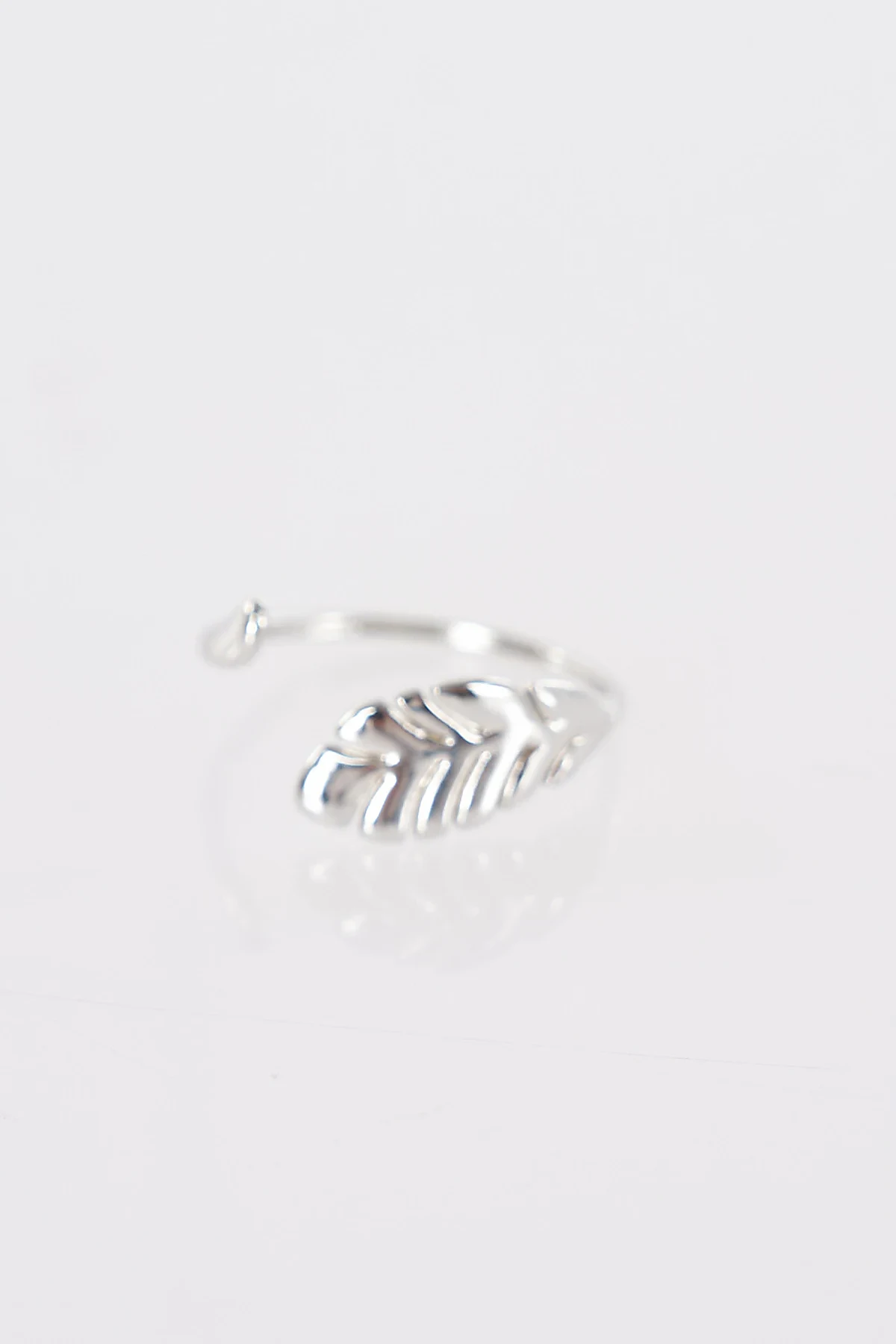 Leaf Design Ring Silver