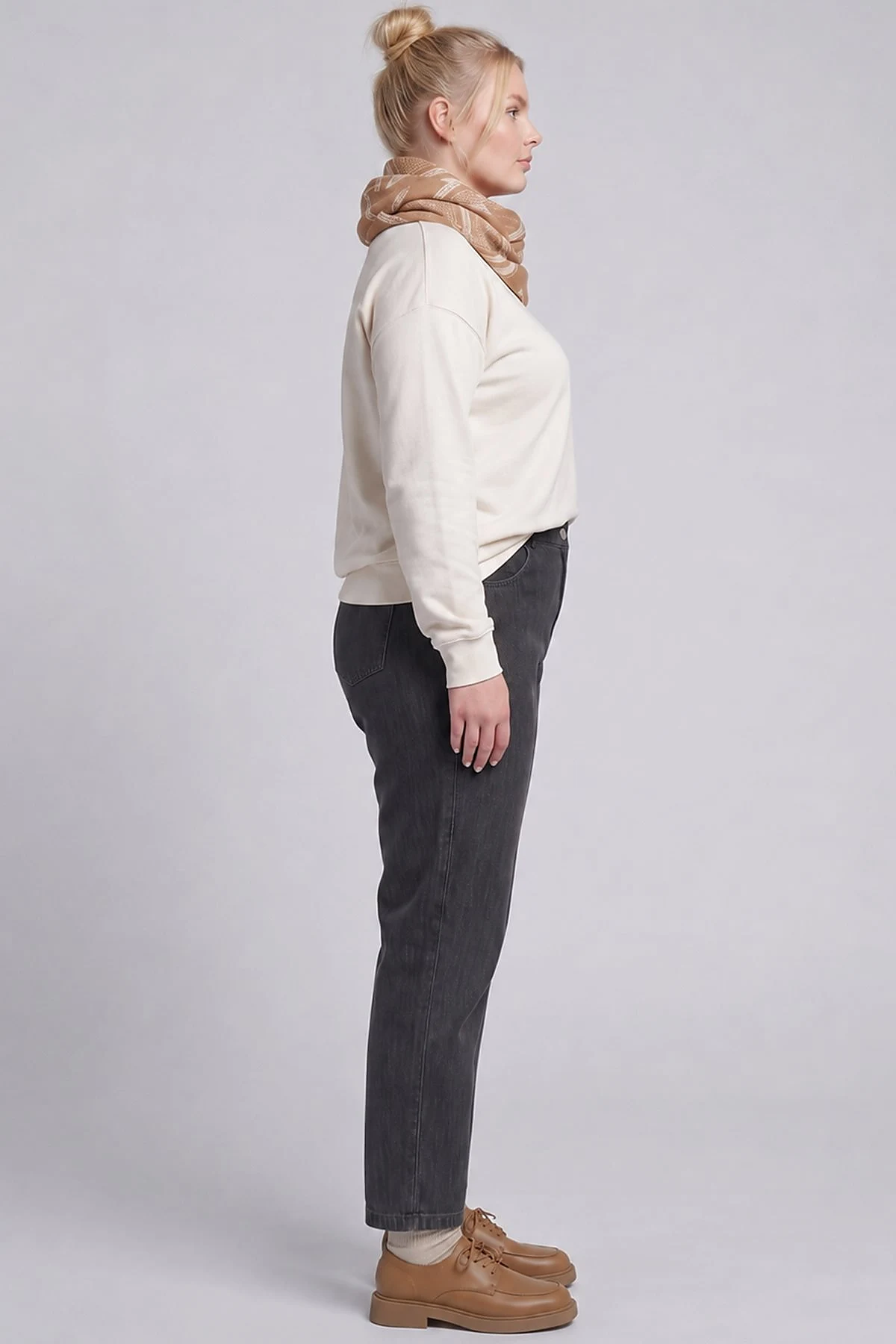 High-Waisted Washed Trousers Black