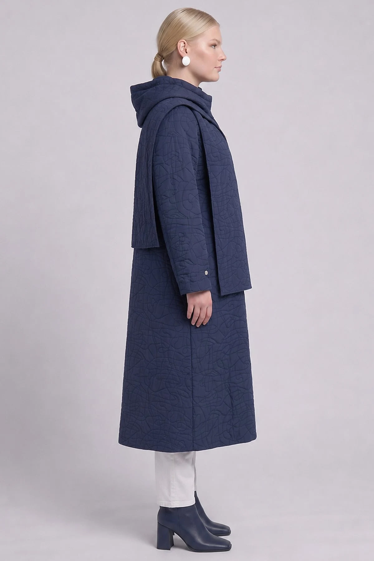 Scarf-Detail Quilted Slip-On Navy