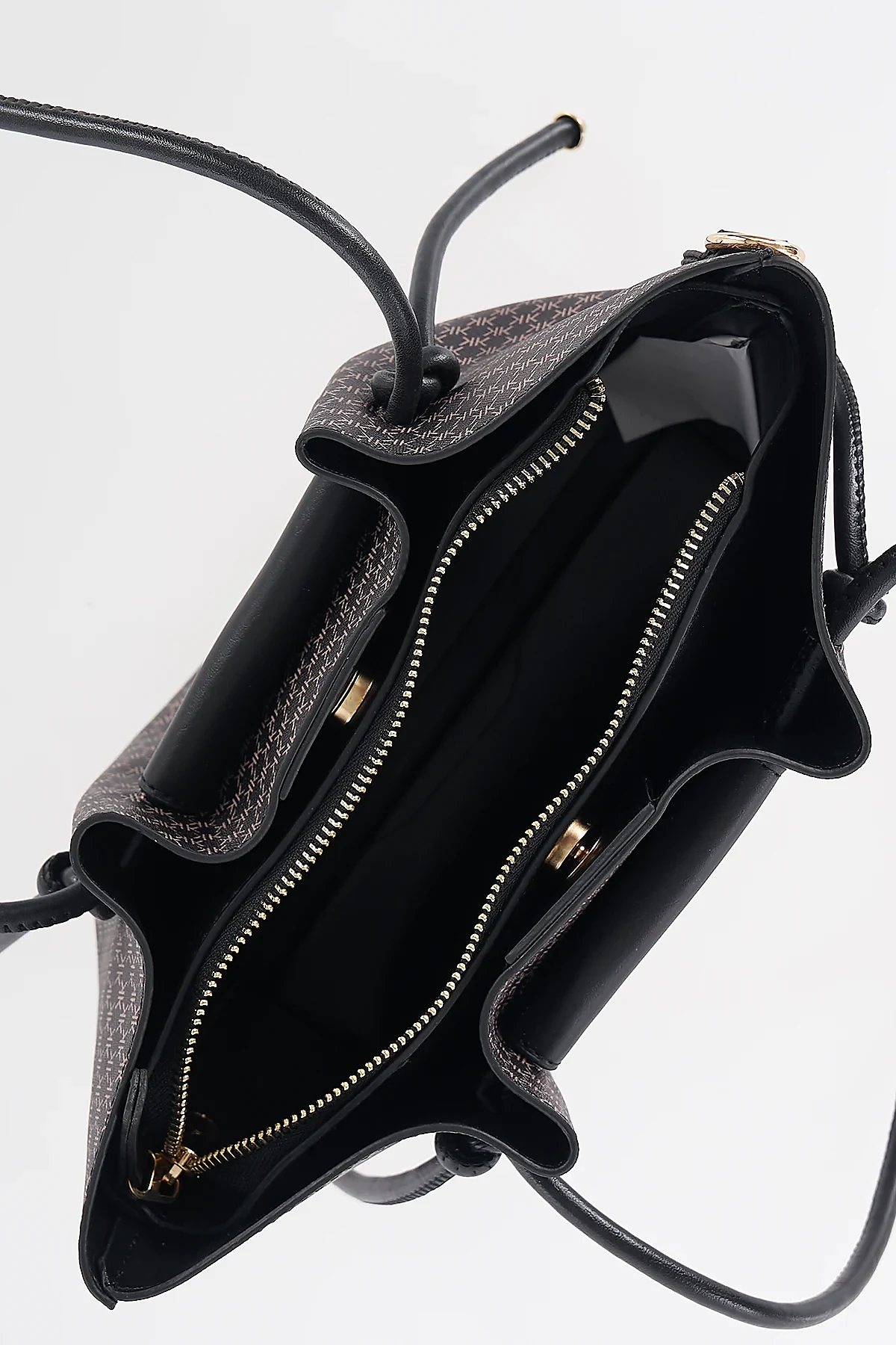 Gathered Detail Shoulder Bag Black
