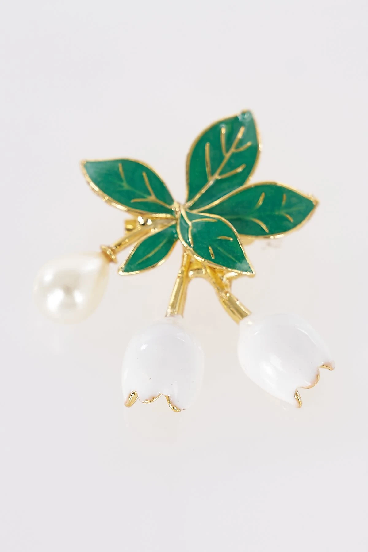 Tulip and Pearl Detail Brooch Gold