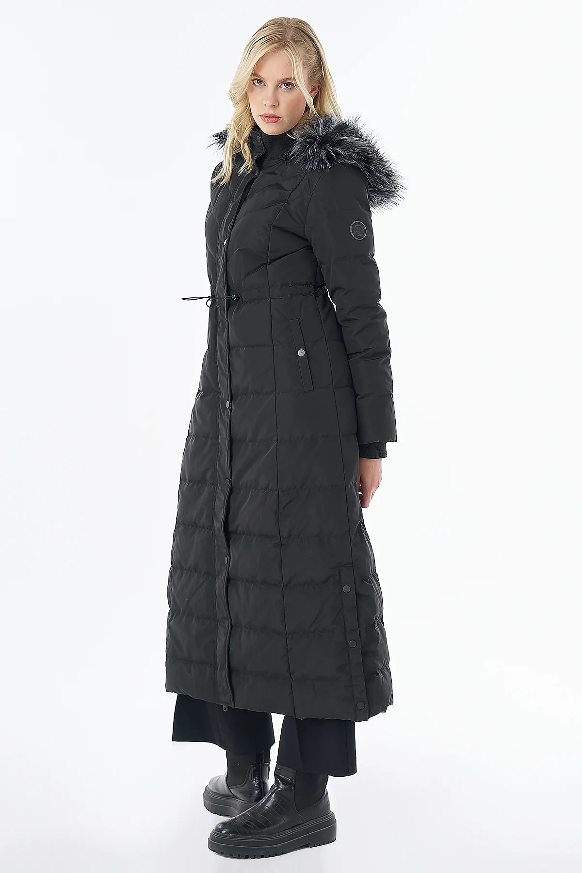 Elastic-Waist Goose Down-Filled Jacket Black