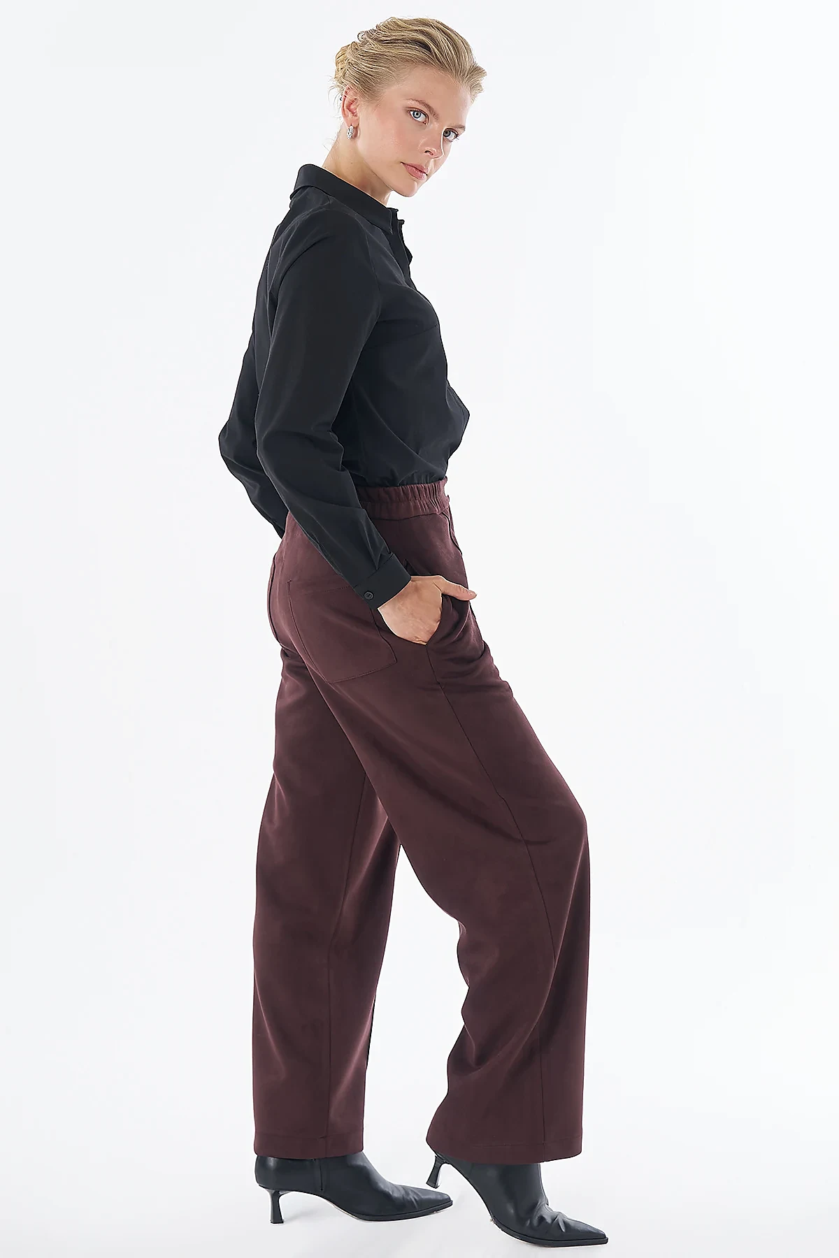 Topstitched Suede Trousers Brown 