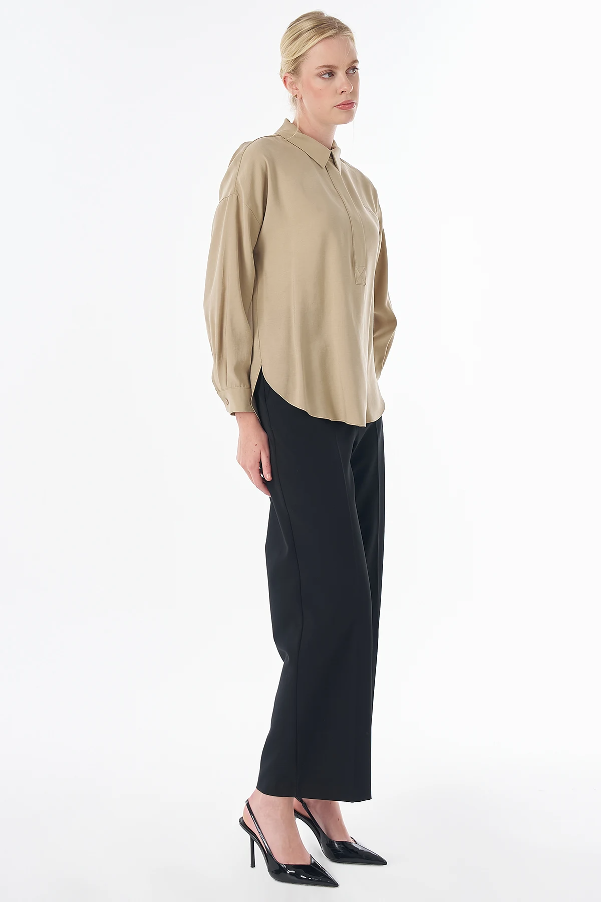 Half Placket Basic Blouse - Beige