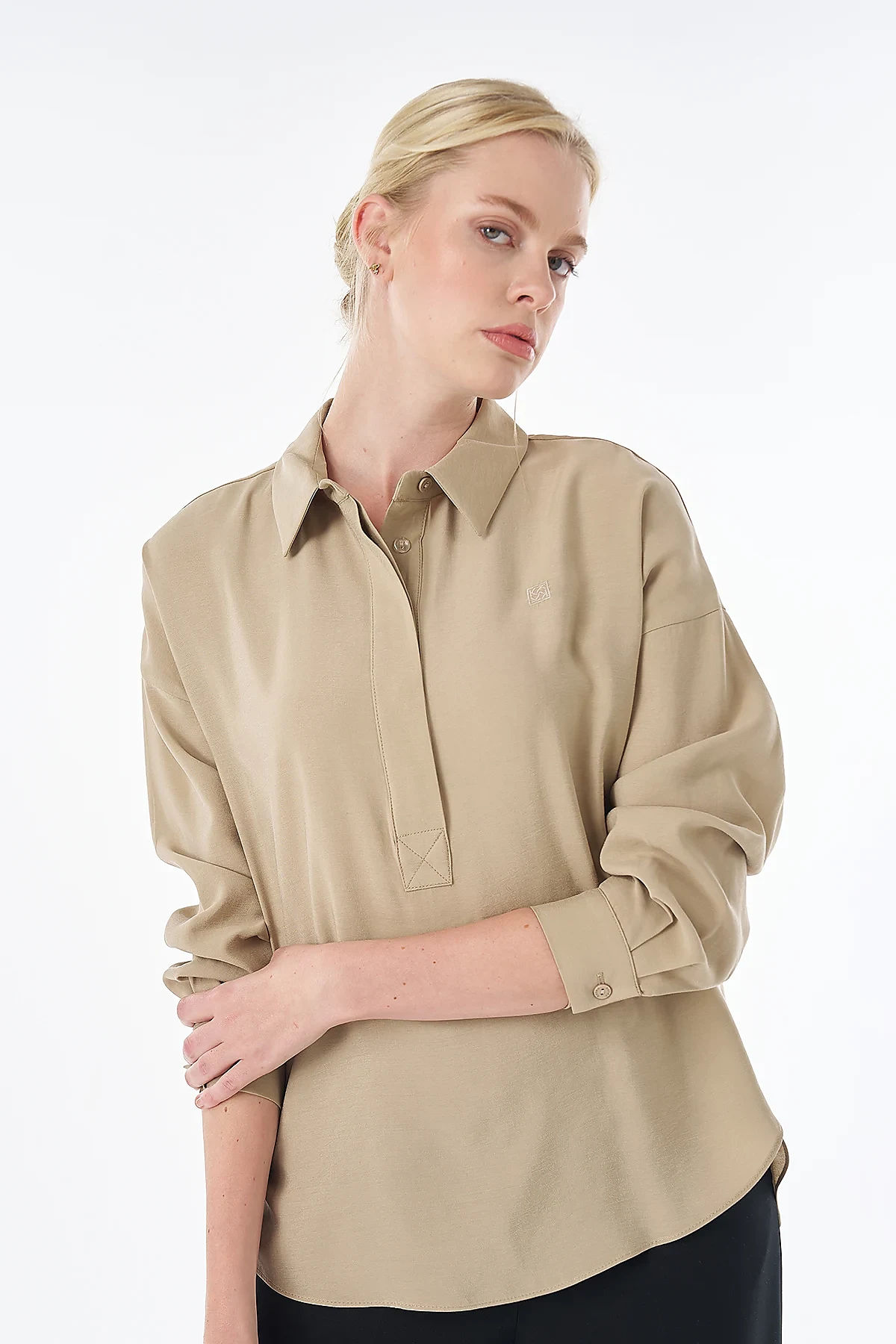 Half Placket Basic Blouse - Beige