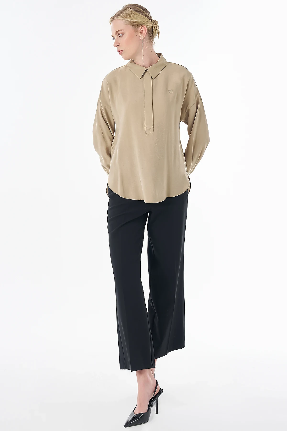 Half Placket Basic Blouse - Beige
