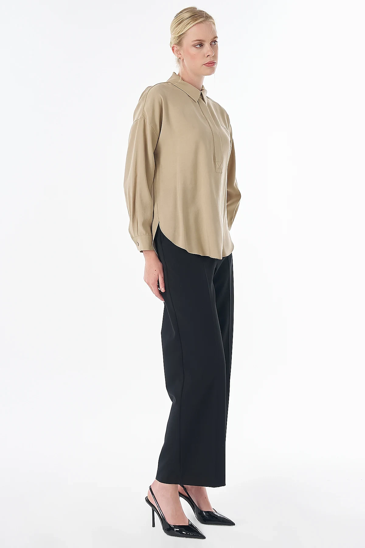 Half Placket Basic Blouse - Beige