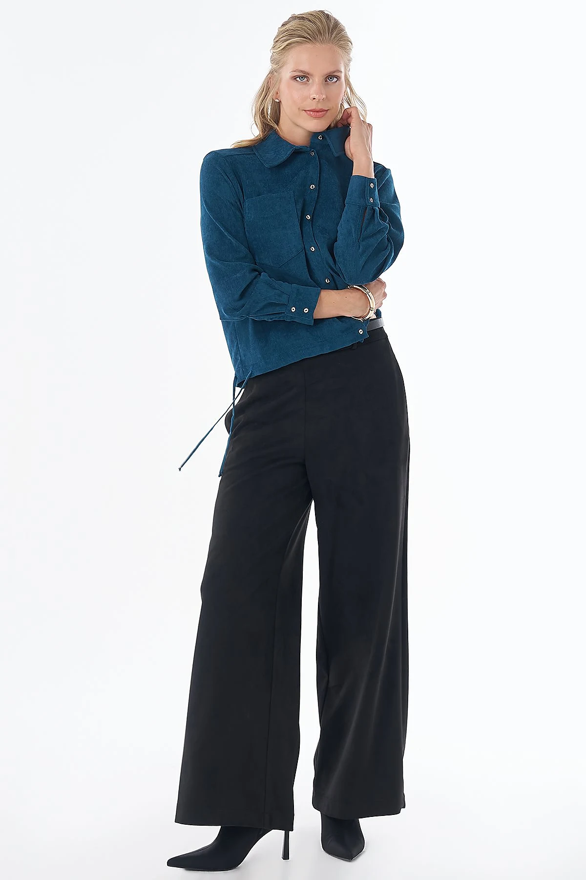 Shirt-Collar Velvet Blouse Petrol