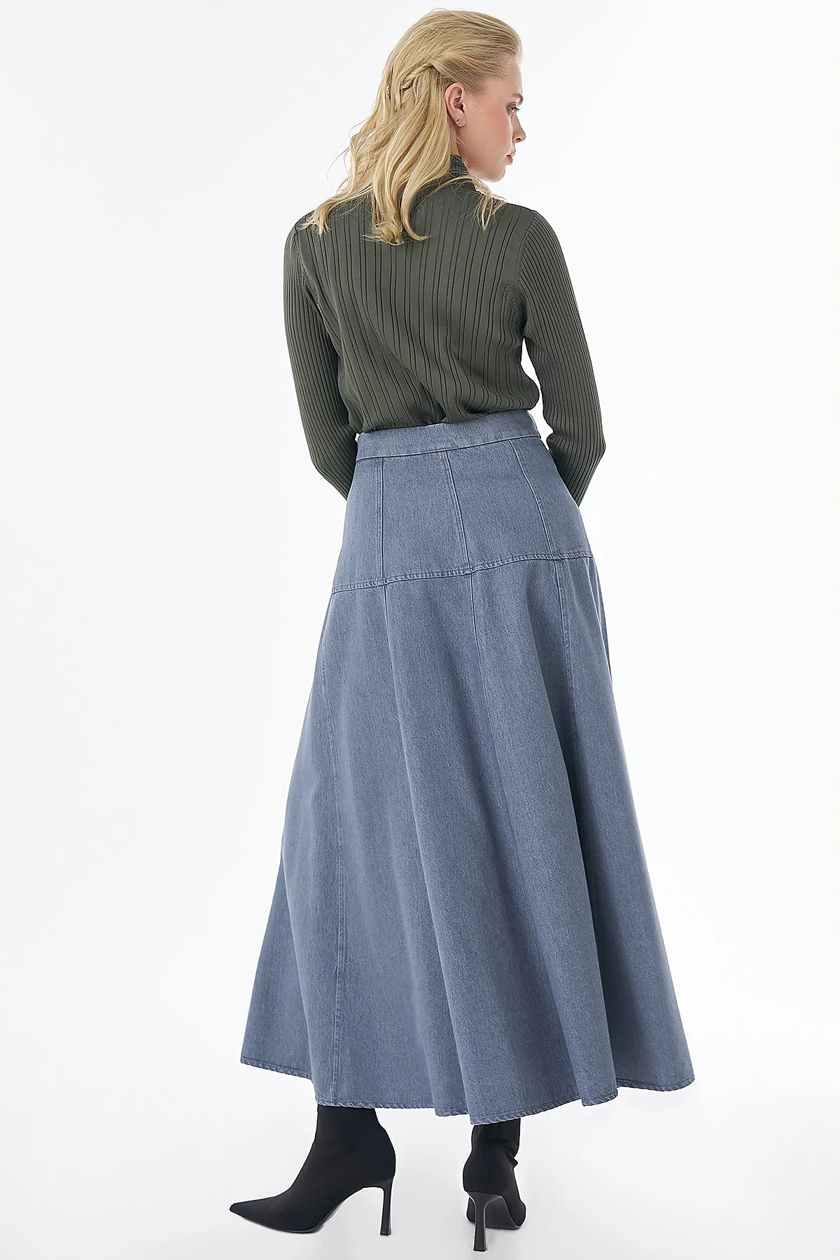 High-Waisted Panel-Seamed Skirt Blue