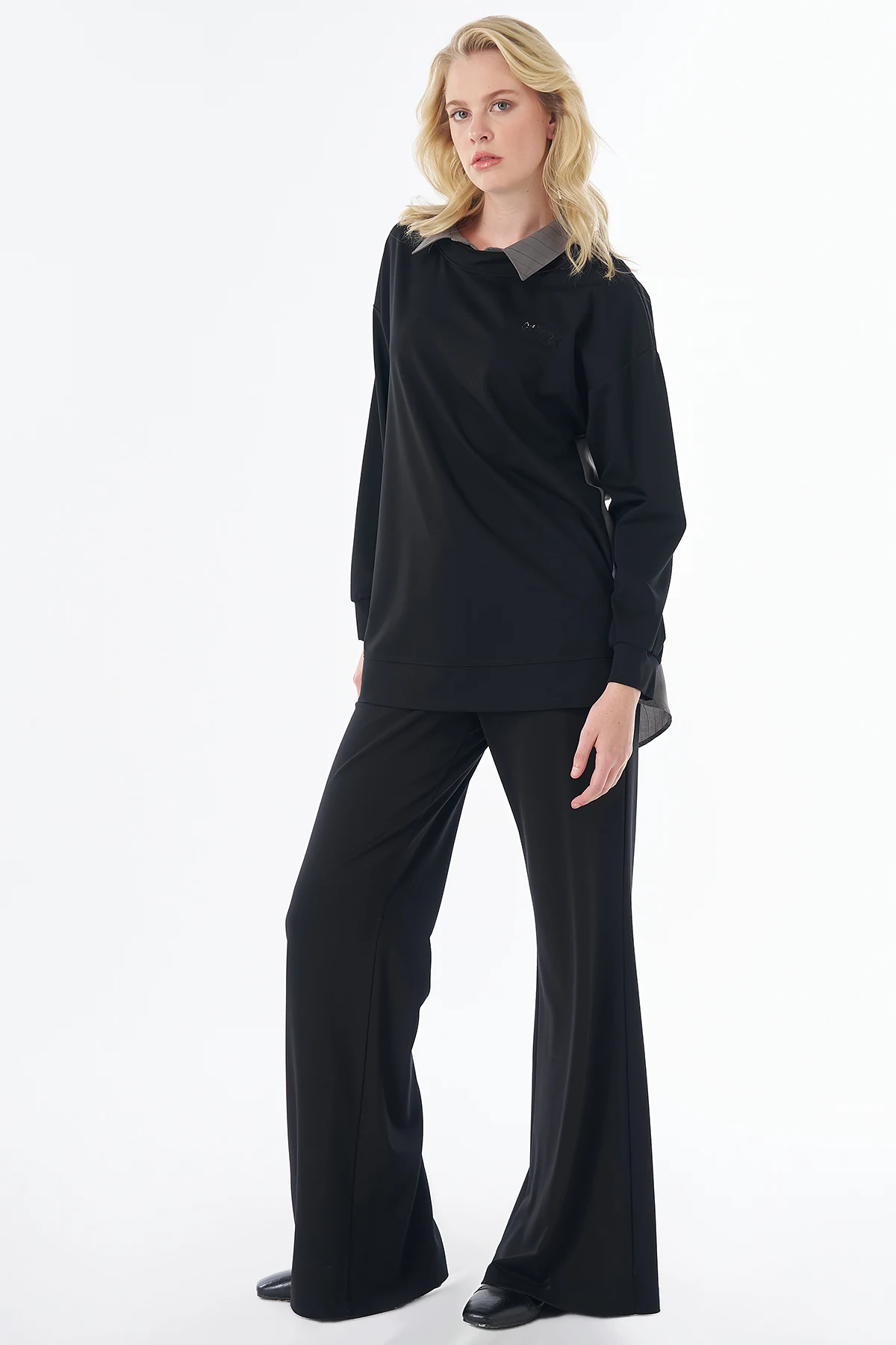 Ruffle Detail Rayon Sweatshirt Black